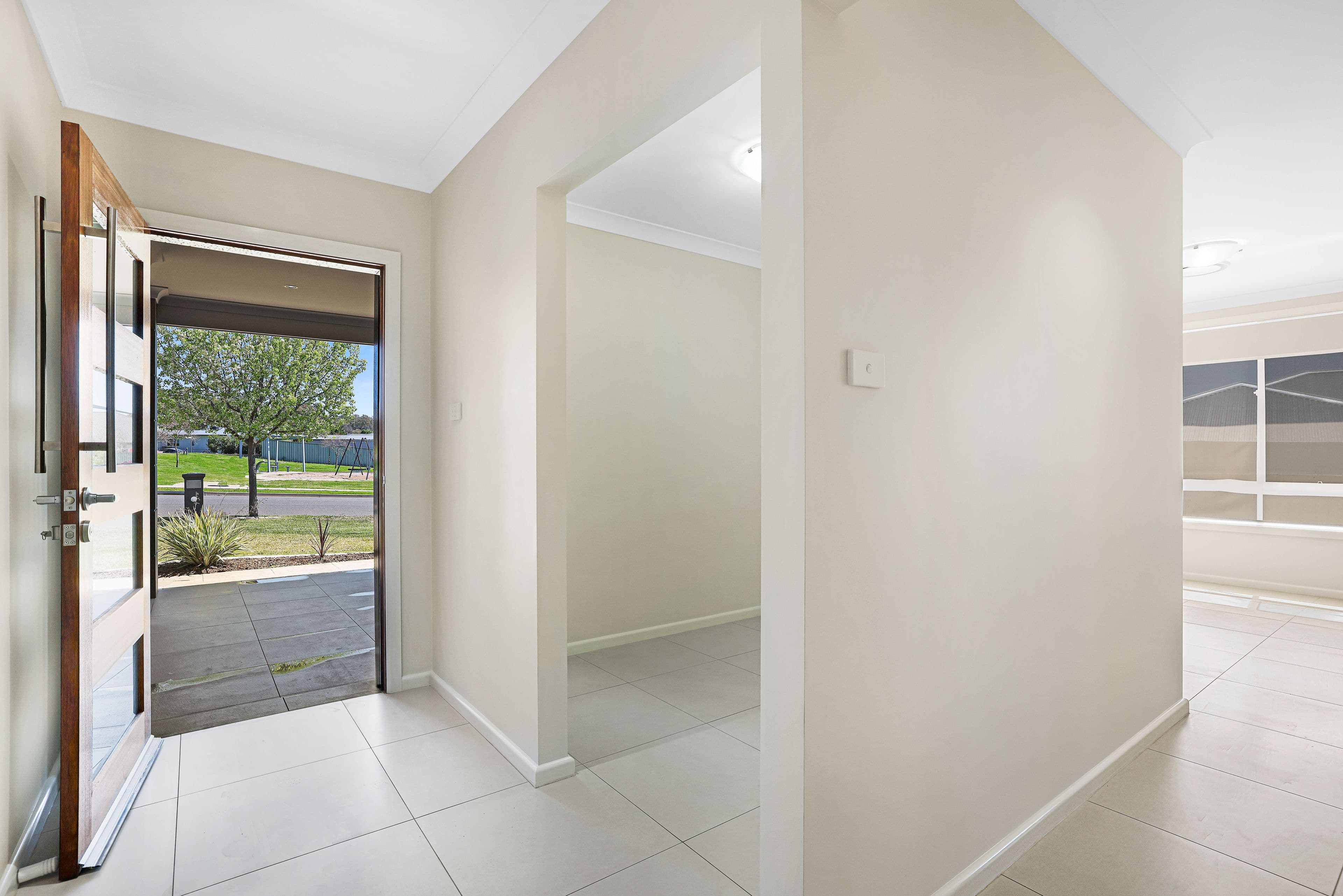 32 Falcon Drive, Tamworth NSW 2340, Calala - Thumbnail 3