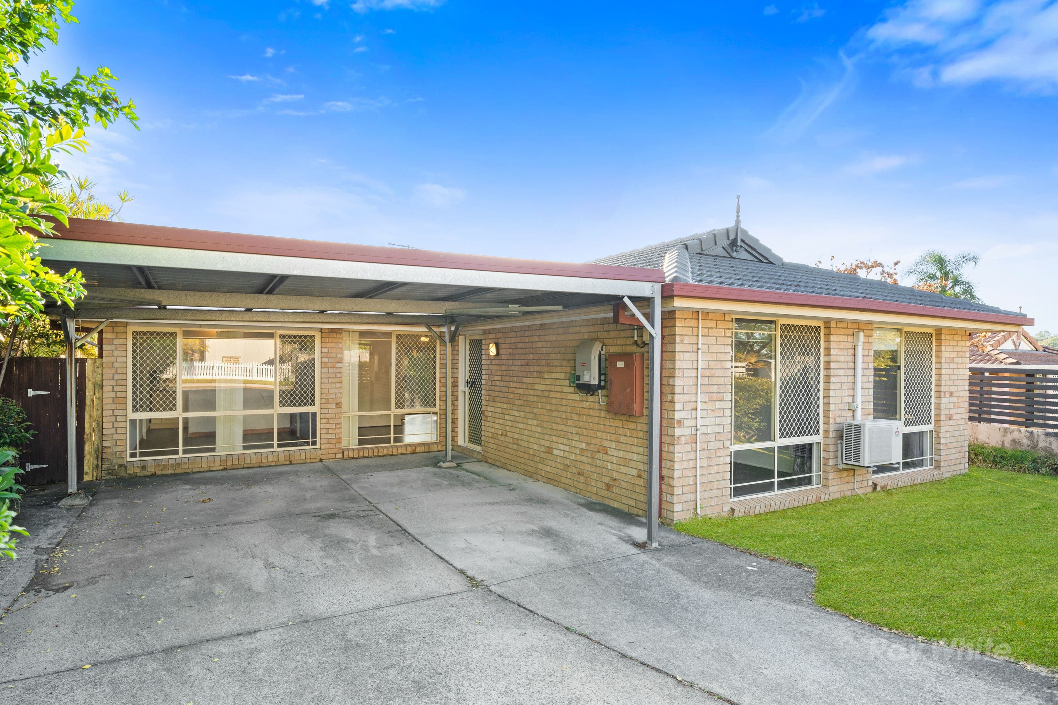 3 Barcoo Court, Hillcrest QLD 4118, Hillcrest - Thumbnail 2