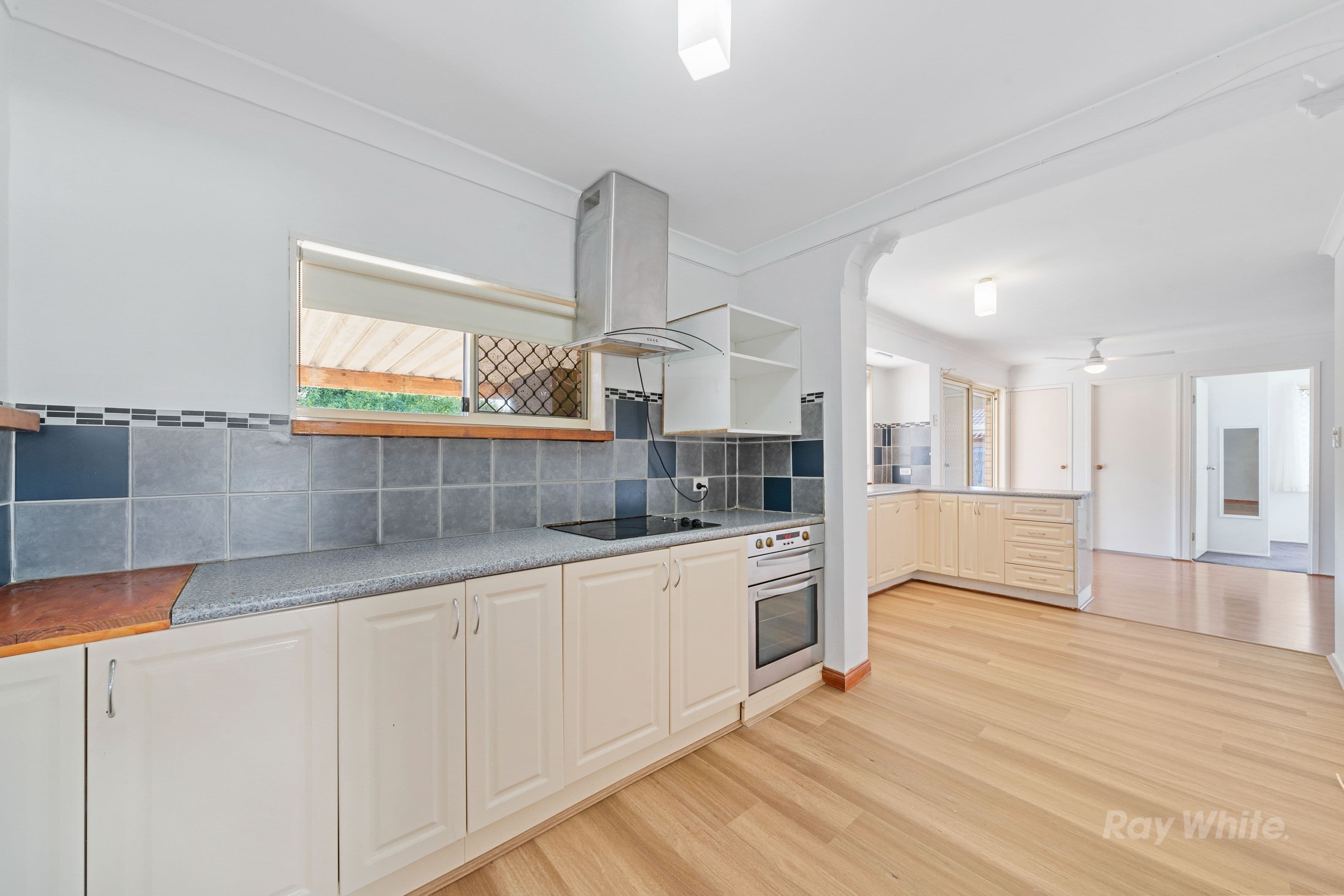 3 Barcoo Court, Hillcrest QLD 4118, Hillcrest - Thumbnail 6