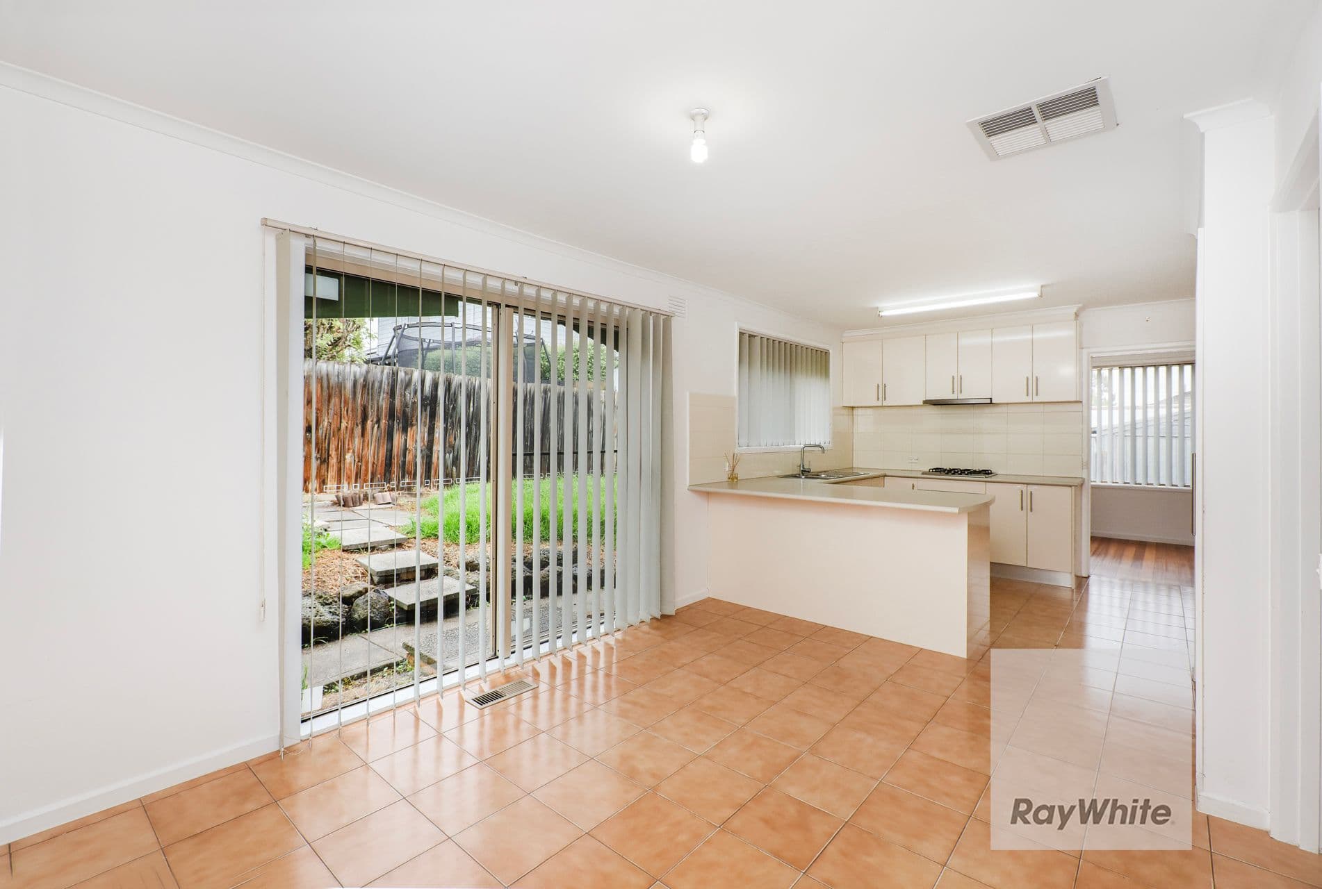 6 Bede Court, Gladstone Park VIC 3043, Gladstone Park - Thumbnail 7