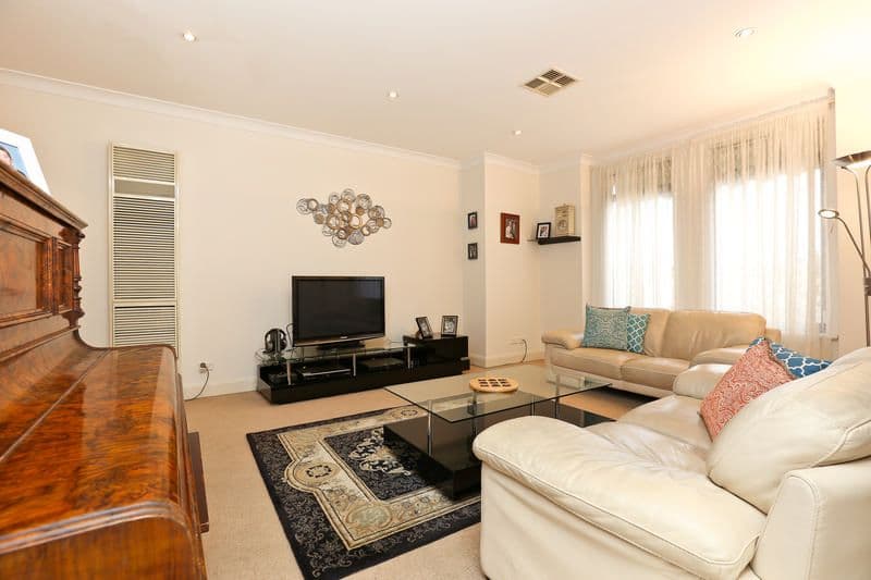 21 Lennox Street, Campbelltown SA 5074, Campbelltown - Thumbnail 2