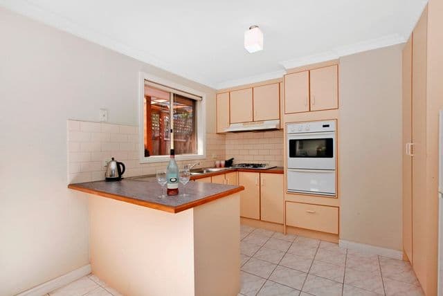 76B Purinuan Road, RESERVOIR VIC 3073, Reservoir - Thumbnail 4