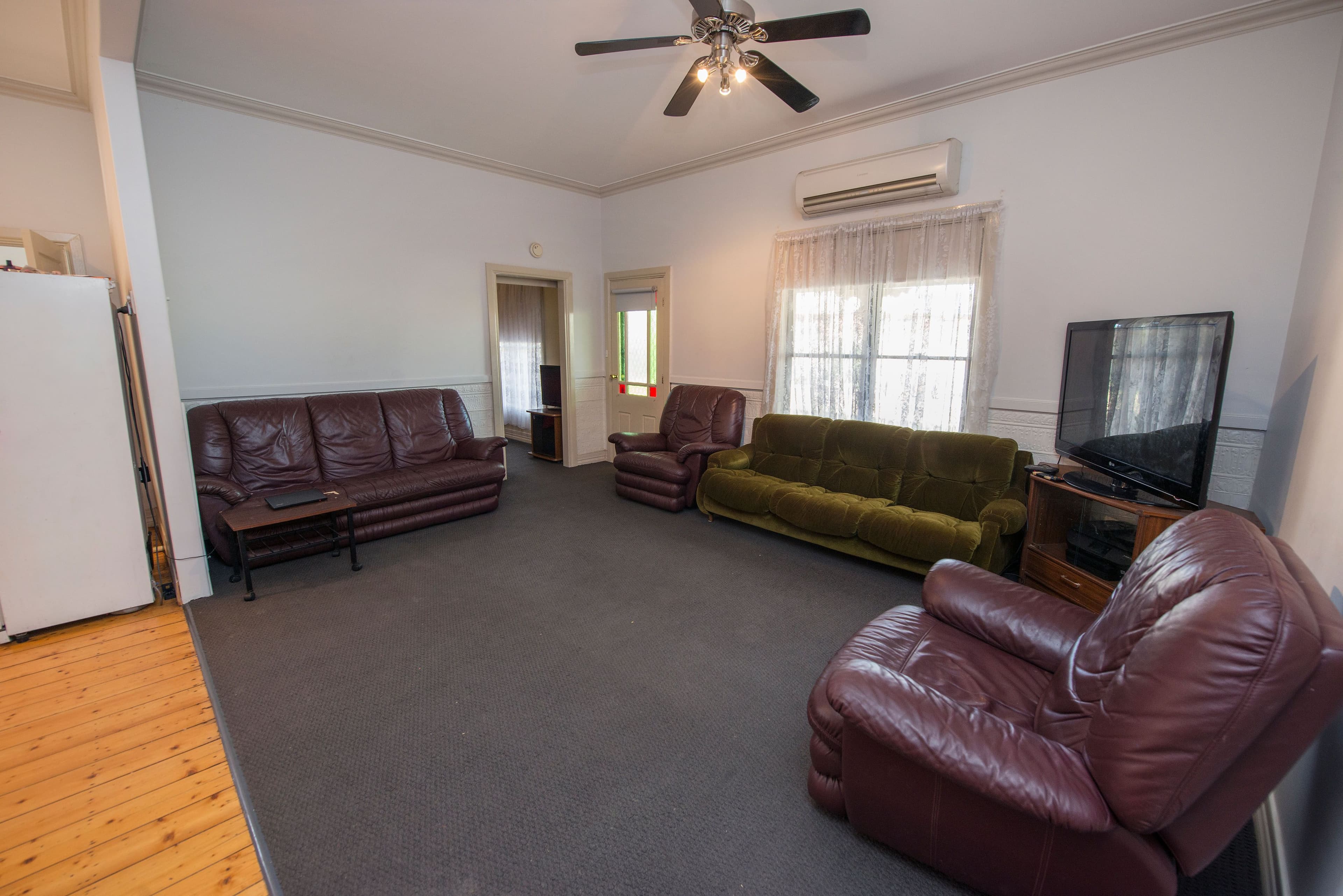 114 Stradbroke Avenue, Swan Hill VIC 3585, Swan Hill - Thumbnail 2