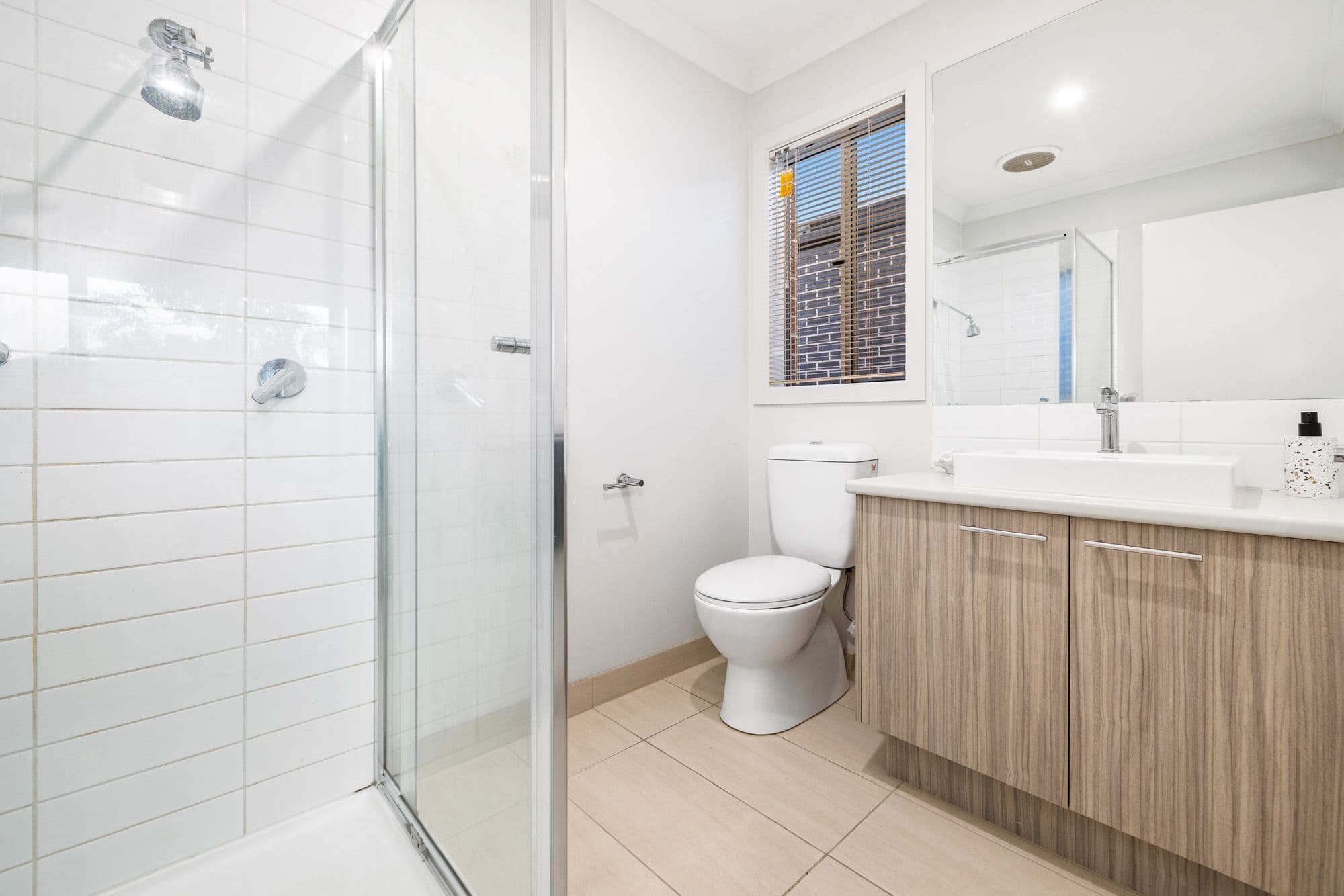 11 Cygnet Avenue, Werribee VIC 3030, Werribee - Thumbnail 3