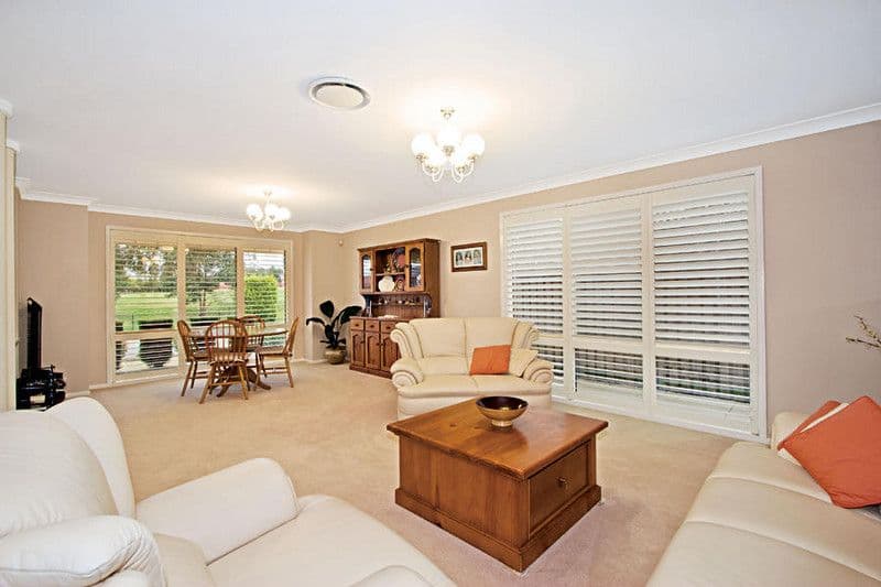 9 The Parkway, BEAUMONT HILLS NSW 2155, Beaumont Hills - Thumbnail 2