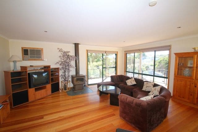 4 BARRAMUNDI Avenue, SMITHS BEACH VIC 3922, Smiths Beach - Thumbnail 2