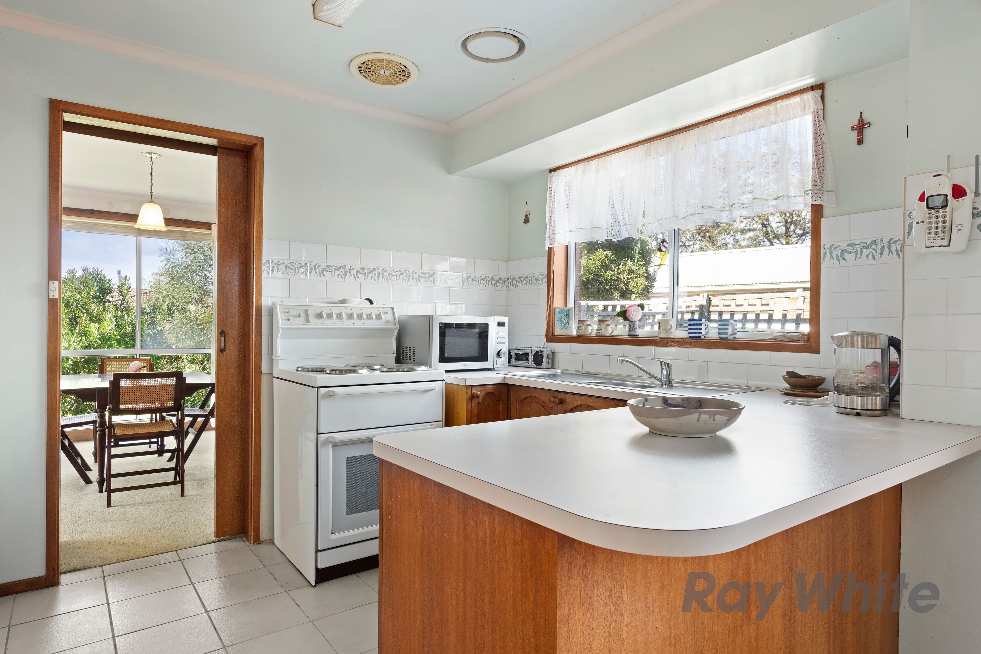 24 Bunganowee Drive, Clifton Springs VIC 3222, Clifton Springs - Thumbnail 2