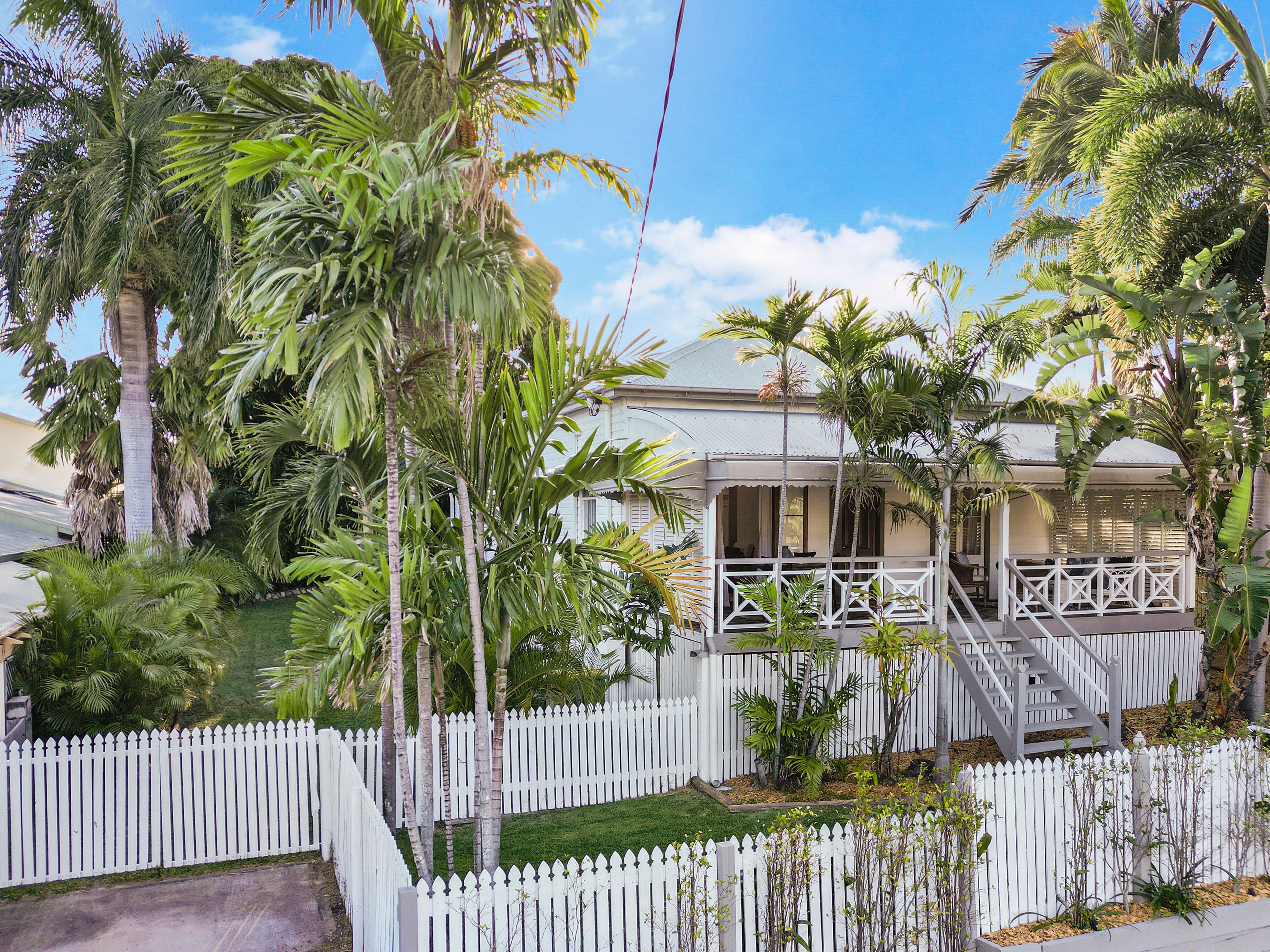 18 Margaret Street, West End QLD 4810, West End - Thumbnail 2