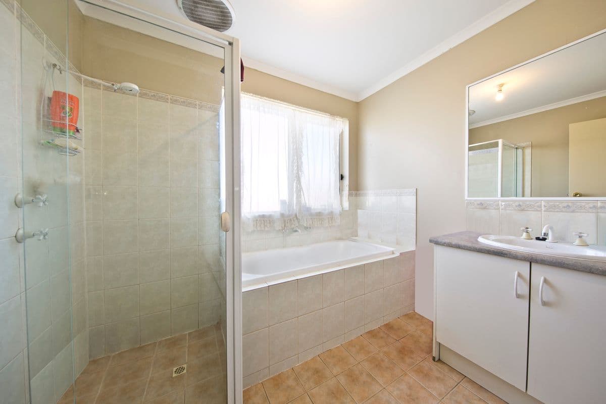 4 Darlton Court, Andrews Farm SA 5114, Andrews Farm - Thumbnail 7