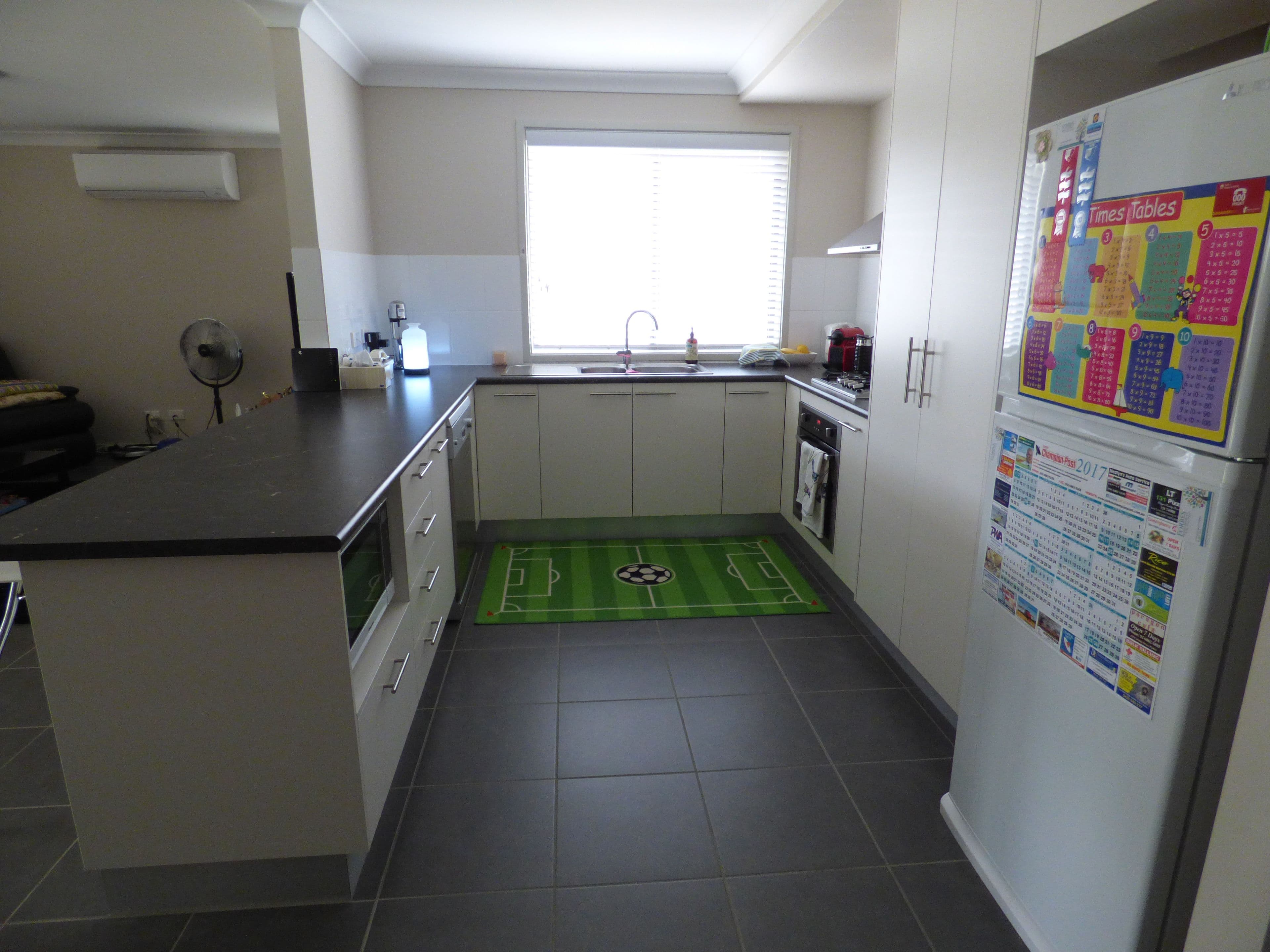 8 John Girdham Place, Forbes - Thumbnail 5