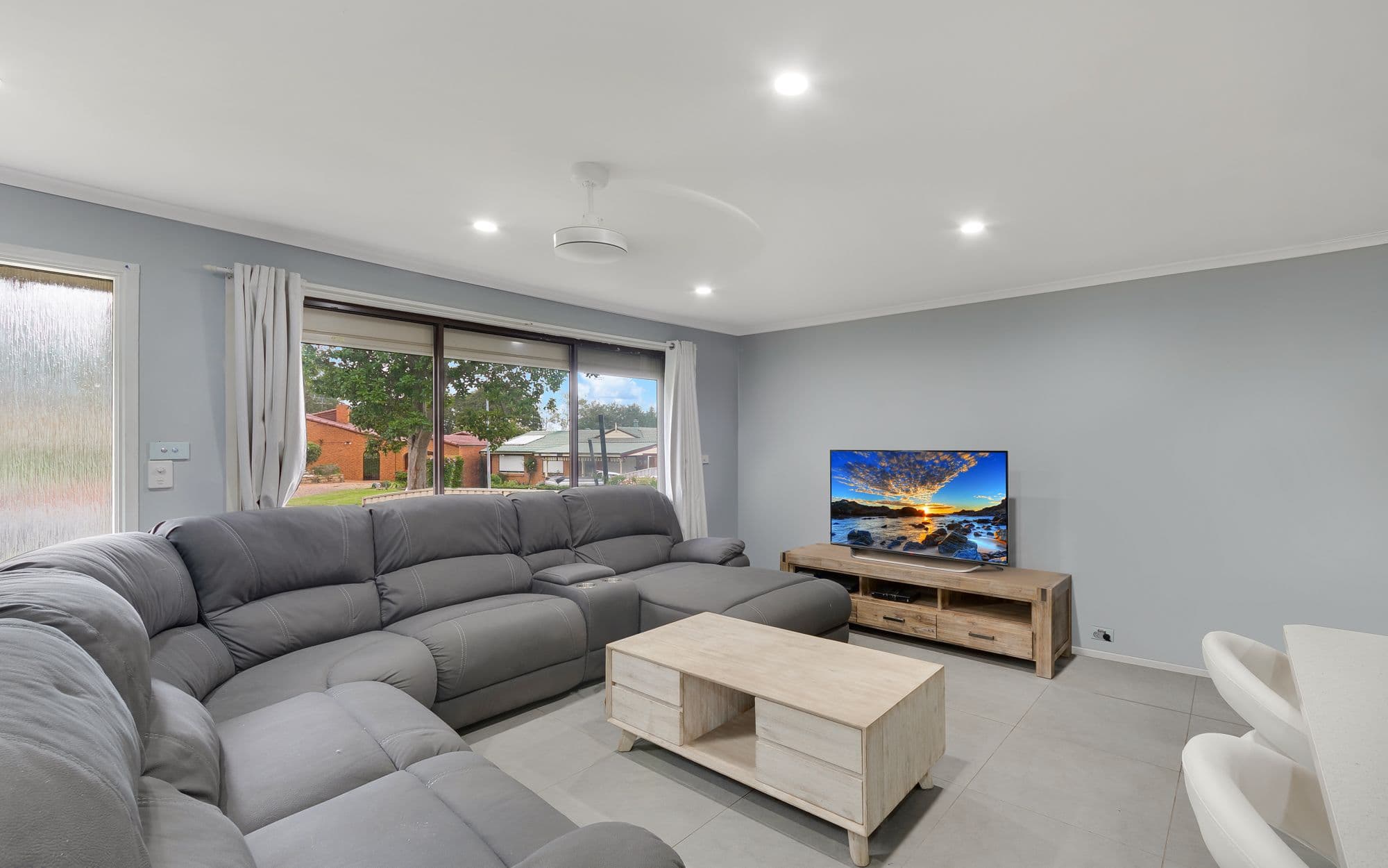 22 Albillo Place, Eschol Park NSW 2558, Eschol Park - Thumbnail 2