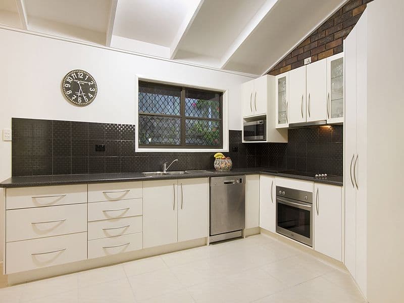 6 Foliage Court, Shailer Park QLD 4128, Shailer Park - Thumbnail 5