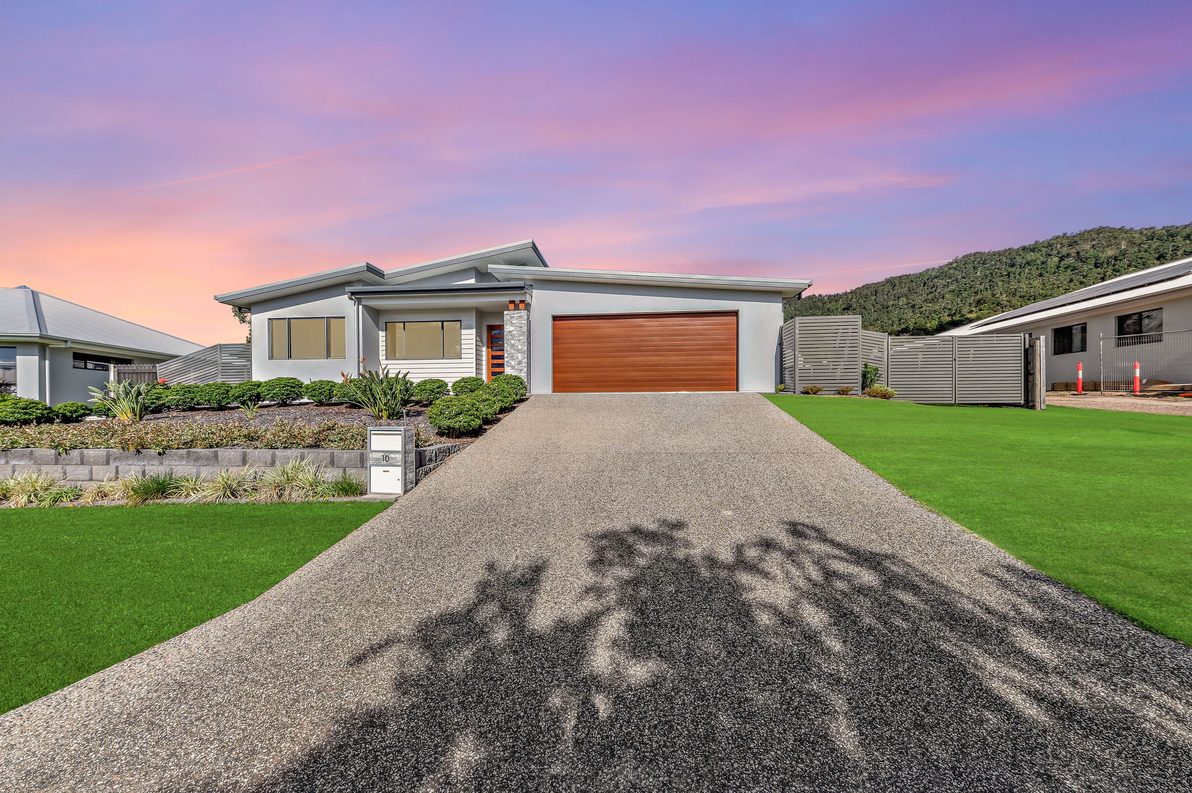 10 Ripplecreek Way, Cannon Valley QLD 4800, Cannon Valley - Thumbnail 2