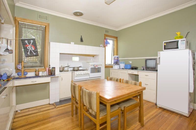 9 Loftus Street, EAST GEELONG VIC 3219, East Geelong - Thumbnail 3