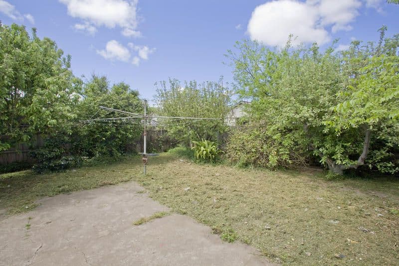 9 Loftus Street, EAST GEELONG VIC 3219, East Geelong - Thumbnail 4