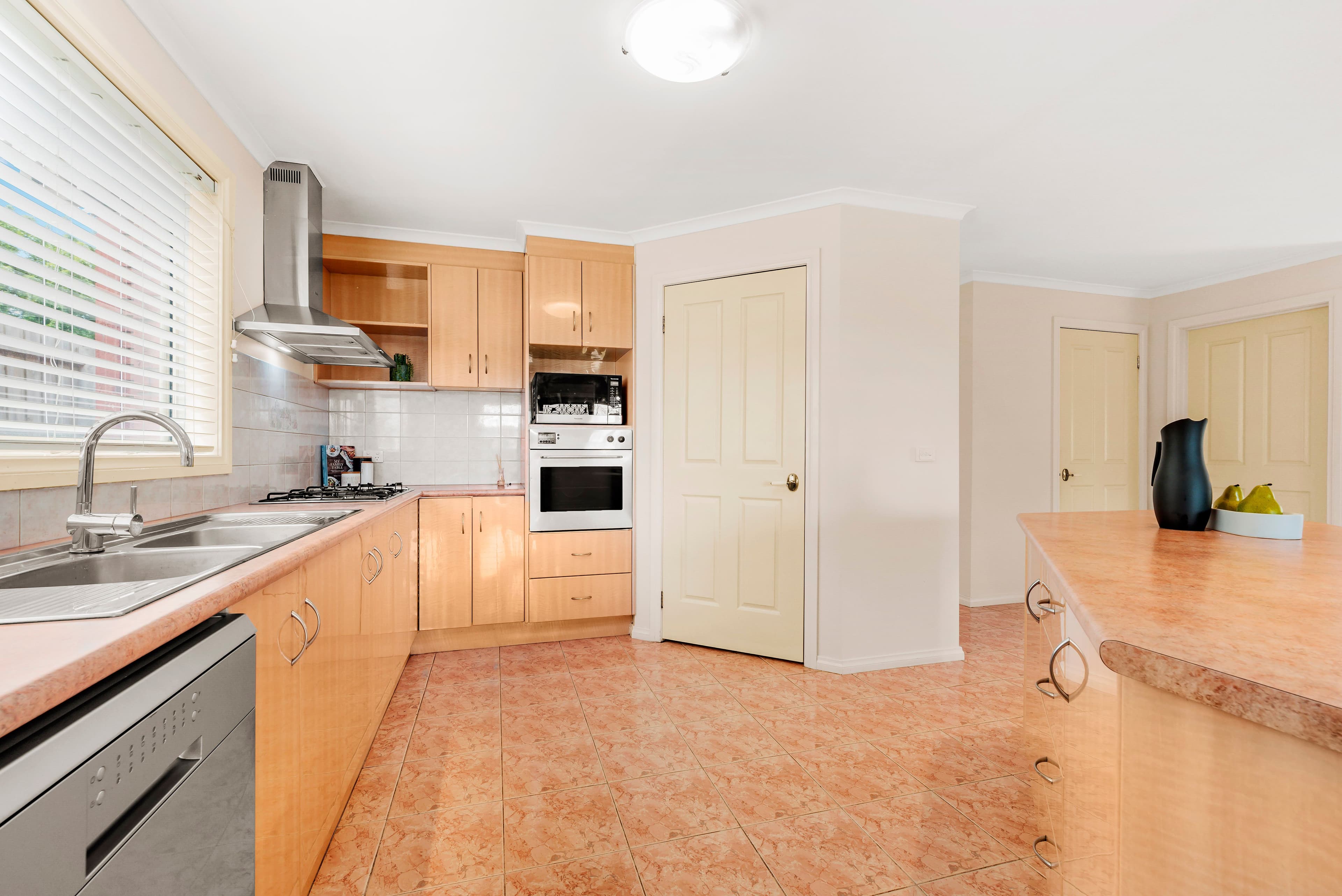 48 Pitfield Crescent, Rowville VIC 3178, Rowville - Thumbnail 4