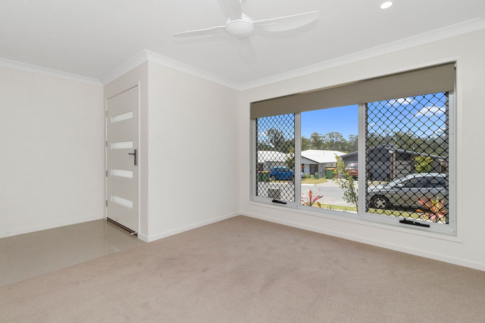 21 Fiennes Road, Logan Reserve QLD 4133, Logan Reserve - Thumbnail 2
