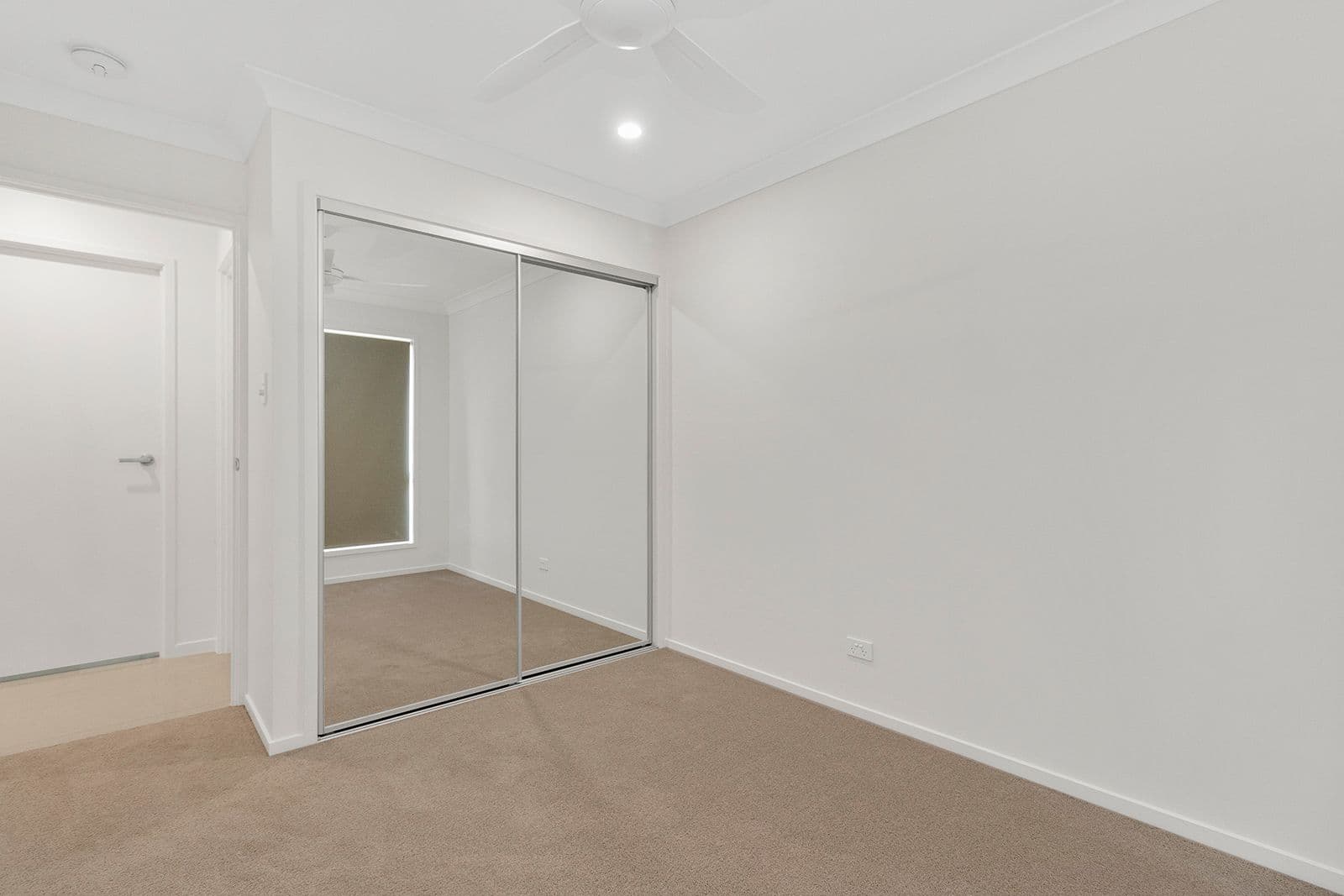 21 Fiennes Road, Logan Reserve QLD 4133, Logan Reserve - Thumbnail 7