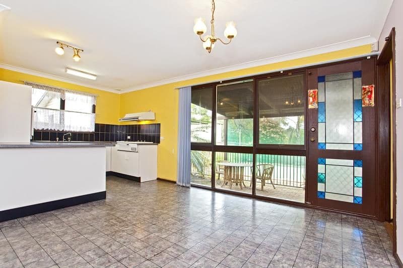 9 Clarence Street, MACQUARIE FIELDS NSW 2564, Macquarie Fields - Thumbnail 4