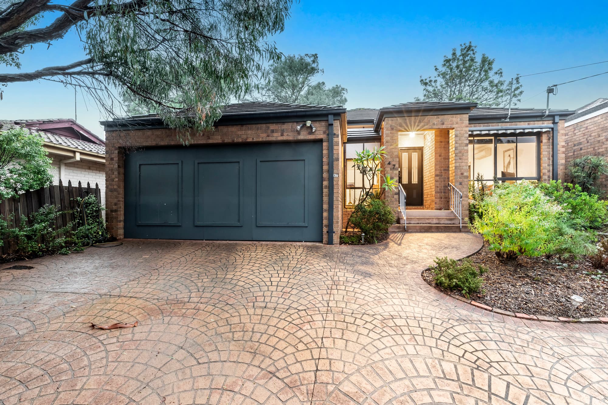 47 Mountain View Road, Montmorency, Montmorency - Thumbnail 2