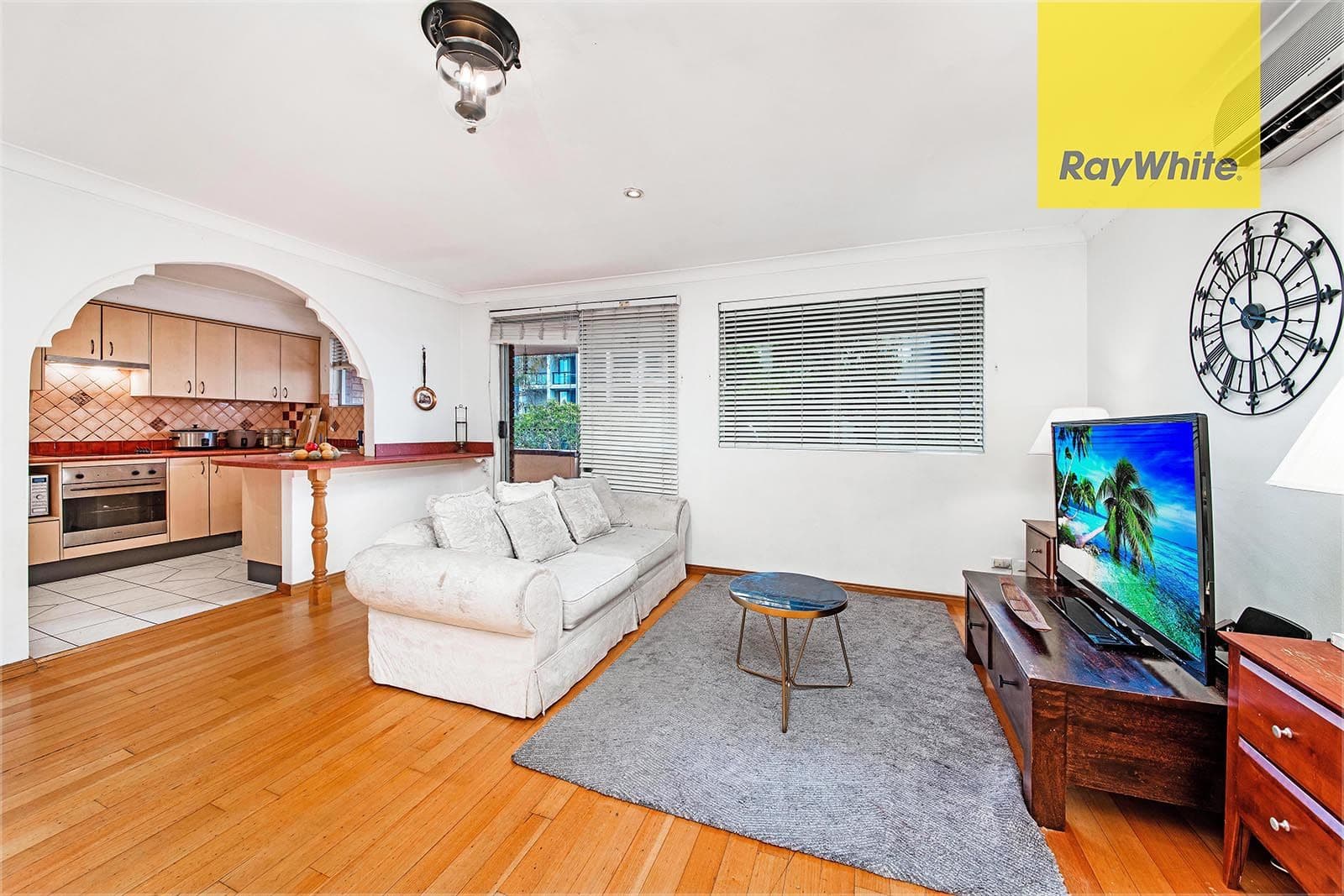 162 Civic Parade, Altona - Thumbnail 2