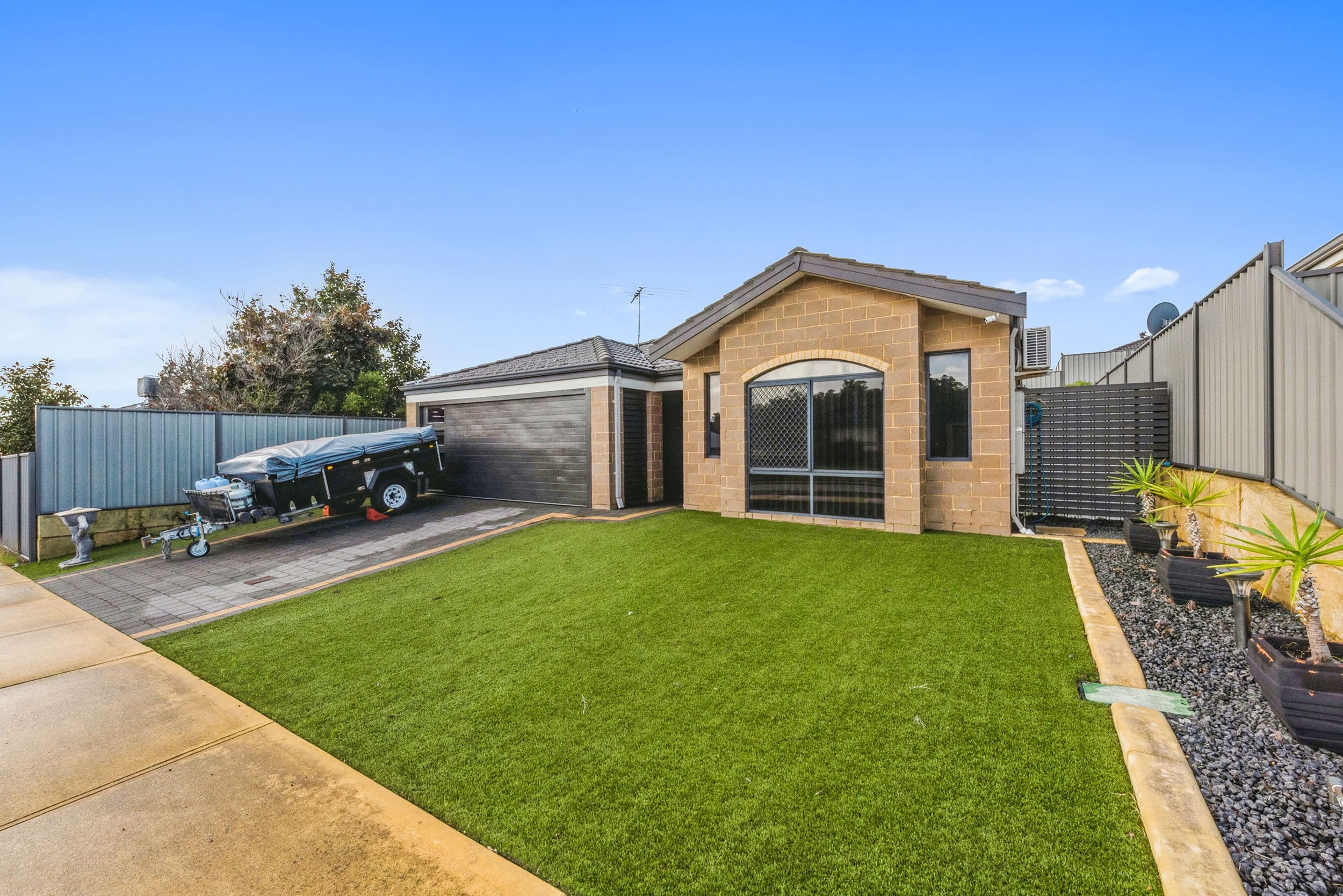22 Jitarning Brace, Baldivis WA 6171, Baldivis - Image 1