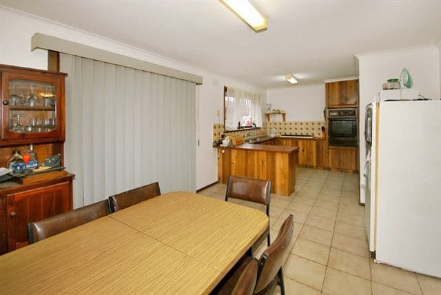 92 Langdon Street, CRAIGIEBURN VIC 3064, Craigieburn - Thumbnail 5