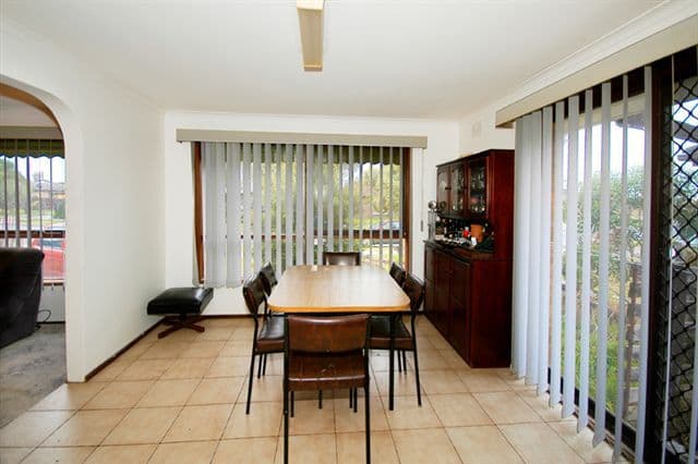 92 Langdon Street, CRAIGIEBURN VIC 3064, Craigieburn - Thumbnail 6