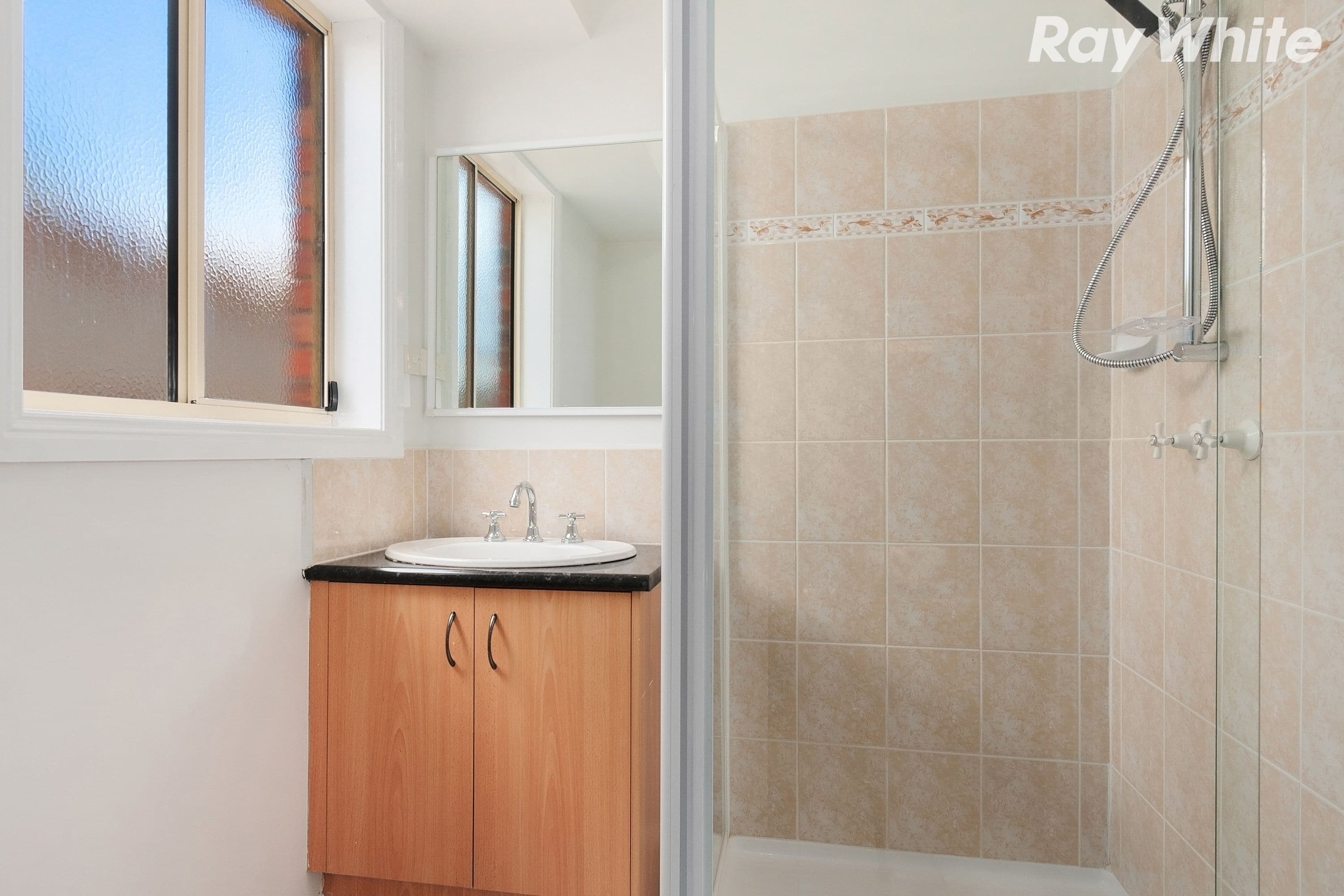 5 Gus Court, Pakenham VIC 3810, Pakenham - Thumbnail 8