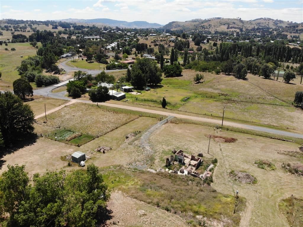 14 Rimmers Lane, Adelong NSW 2729, Adelong - Thumbnail 2