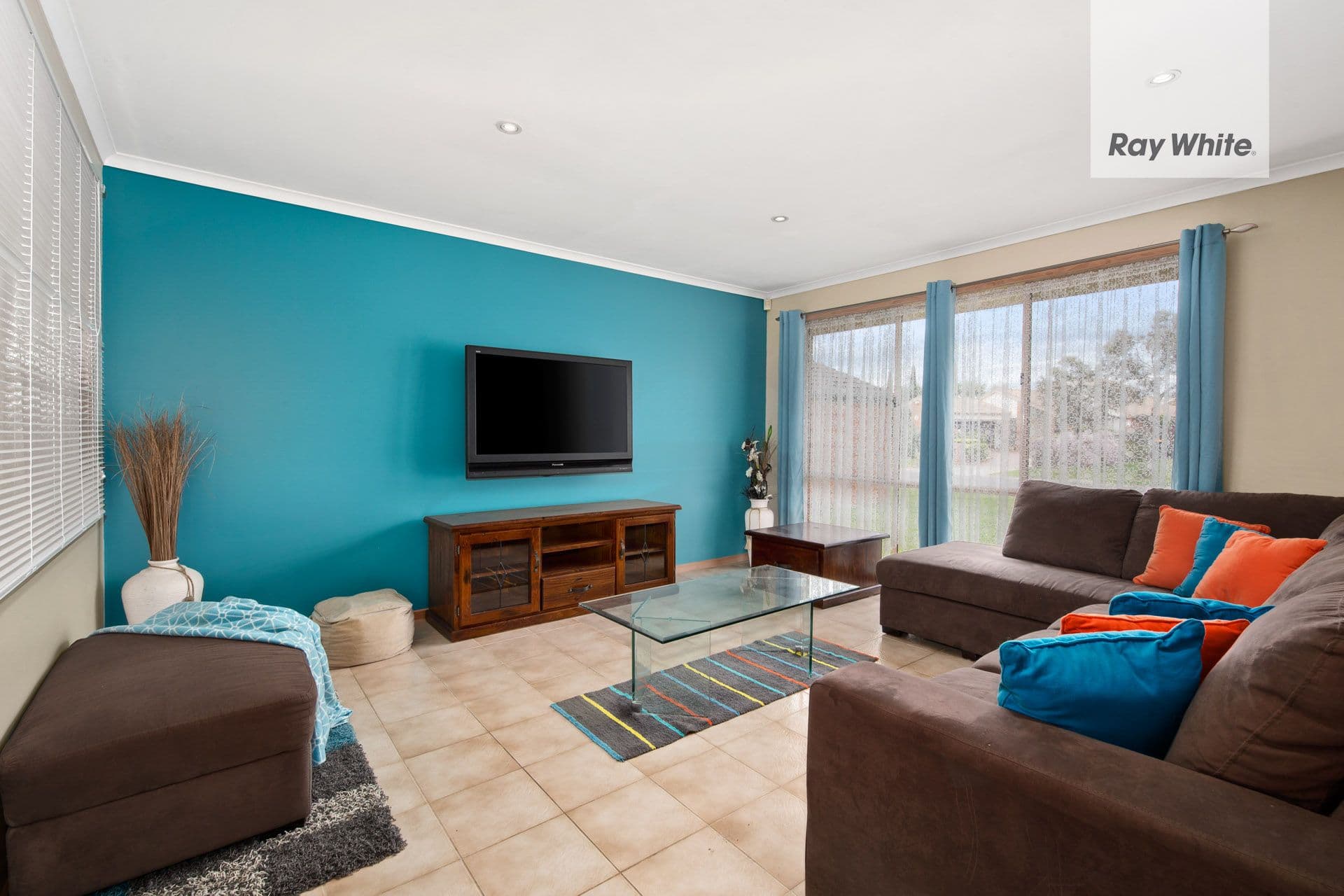 19 Rosella Walk, South Morang VIC 3752, South Morang - Thumbnail 3