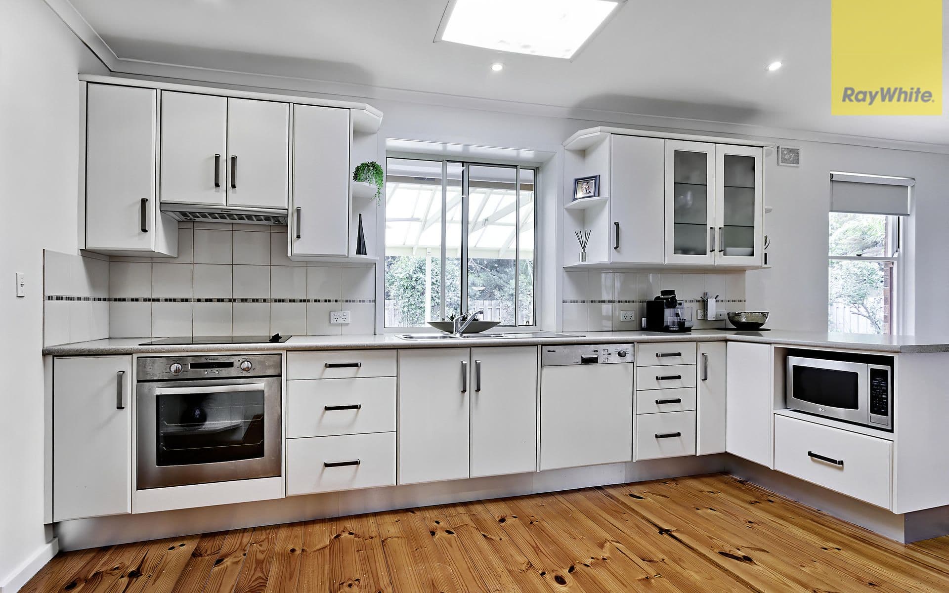 9 Windermere Avenue, West Lakes SA 5021, West Lakes - Thumbnail 6