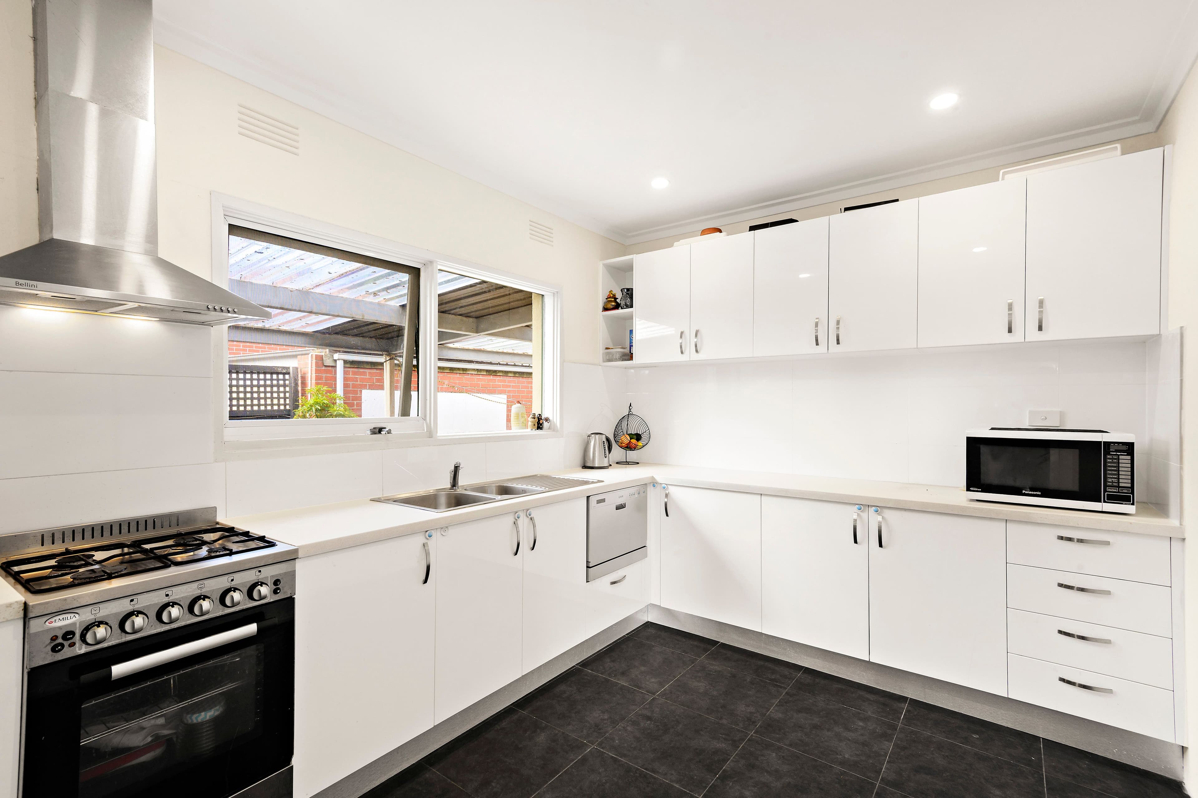 35 Timmings Street, Chadstone VIC 3148, Chadstone - Thumbnail 3