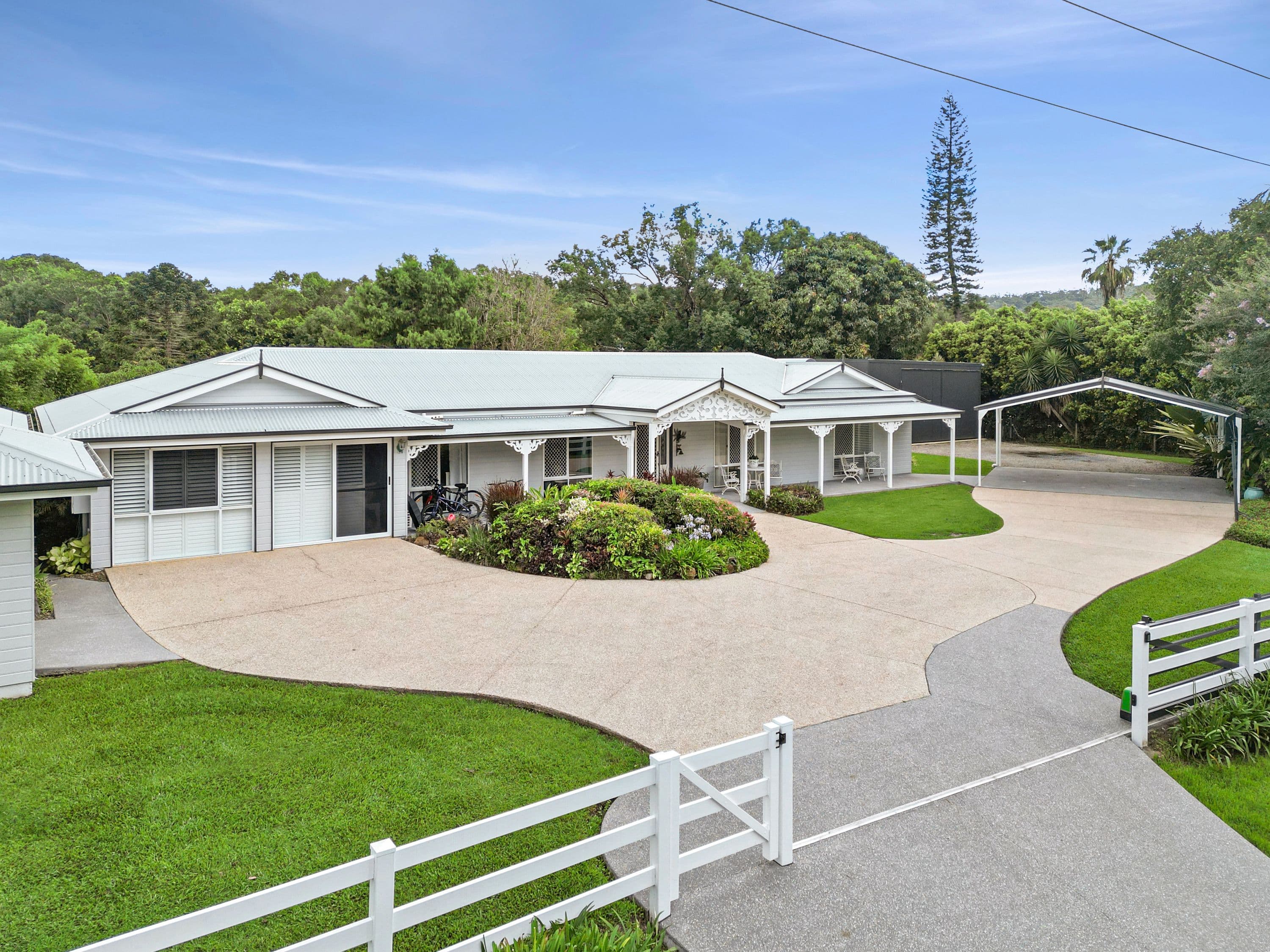 37 Smith Drive, Mooloolah Valley QLD 4553, Mooloolah Valley - Thumbnail 2