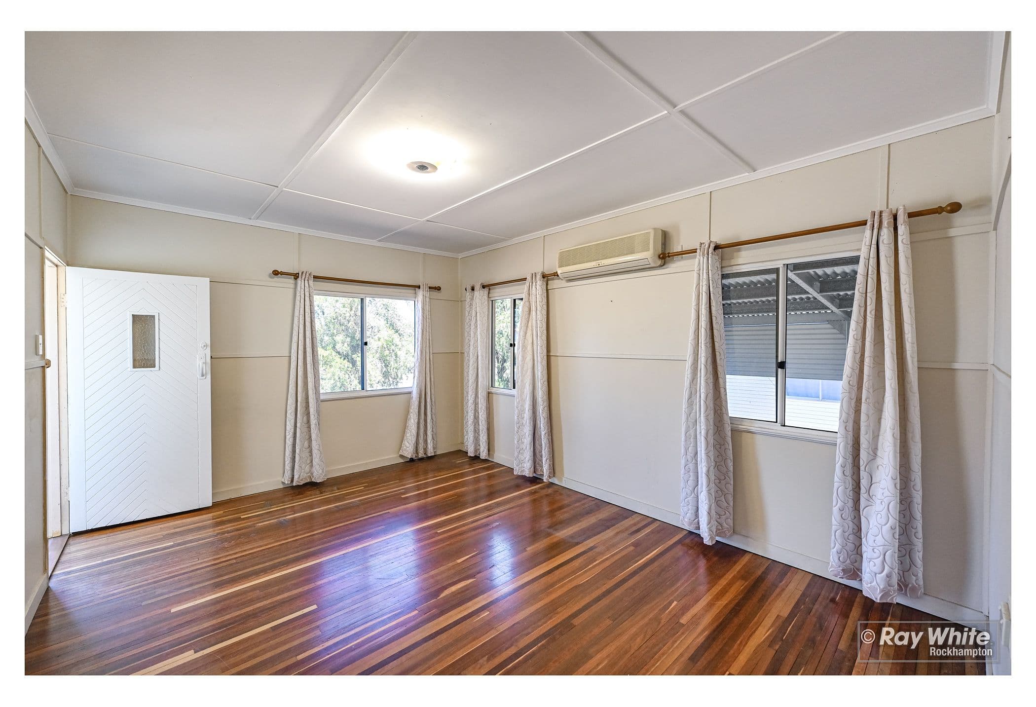 243 Elphinstone Street, Koongal QLD 4701, Koongal - Thumbnail 8