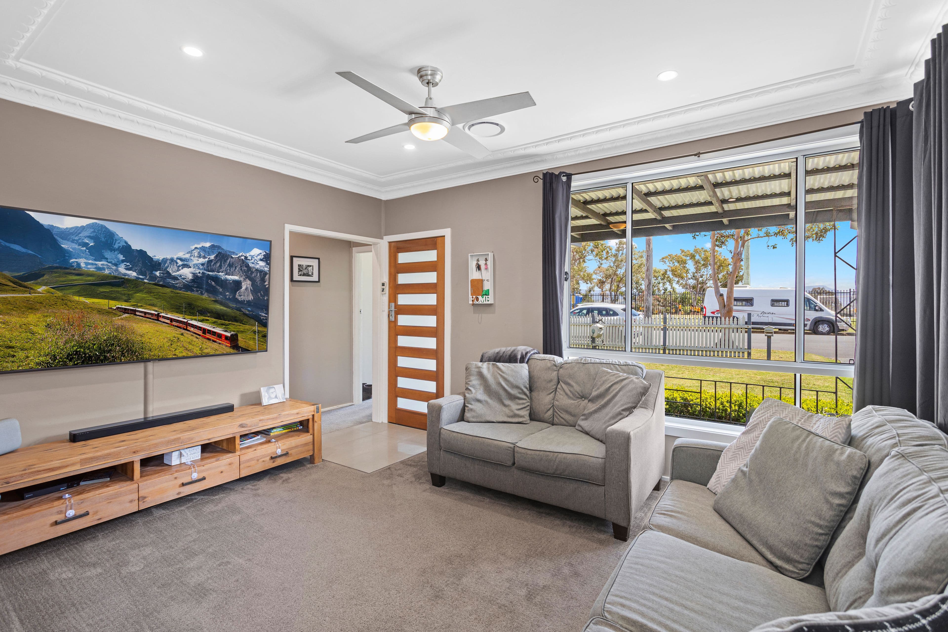 67 Griffiths Street, Oak Flats NSW 2529, Oak Flats - Thumbnail 2