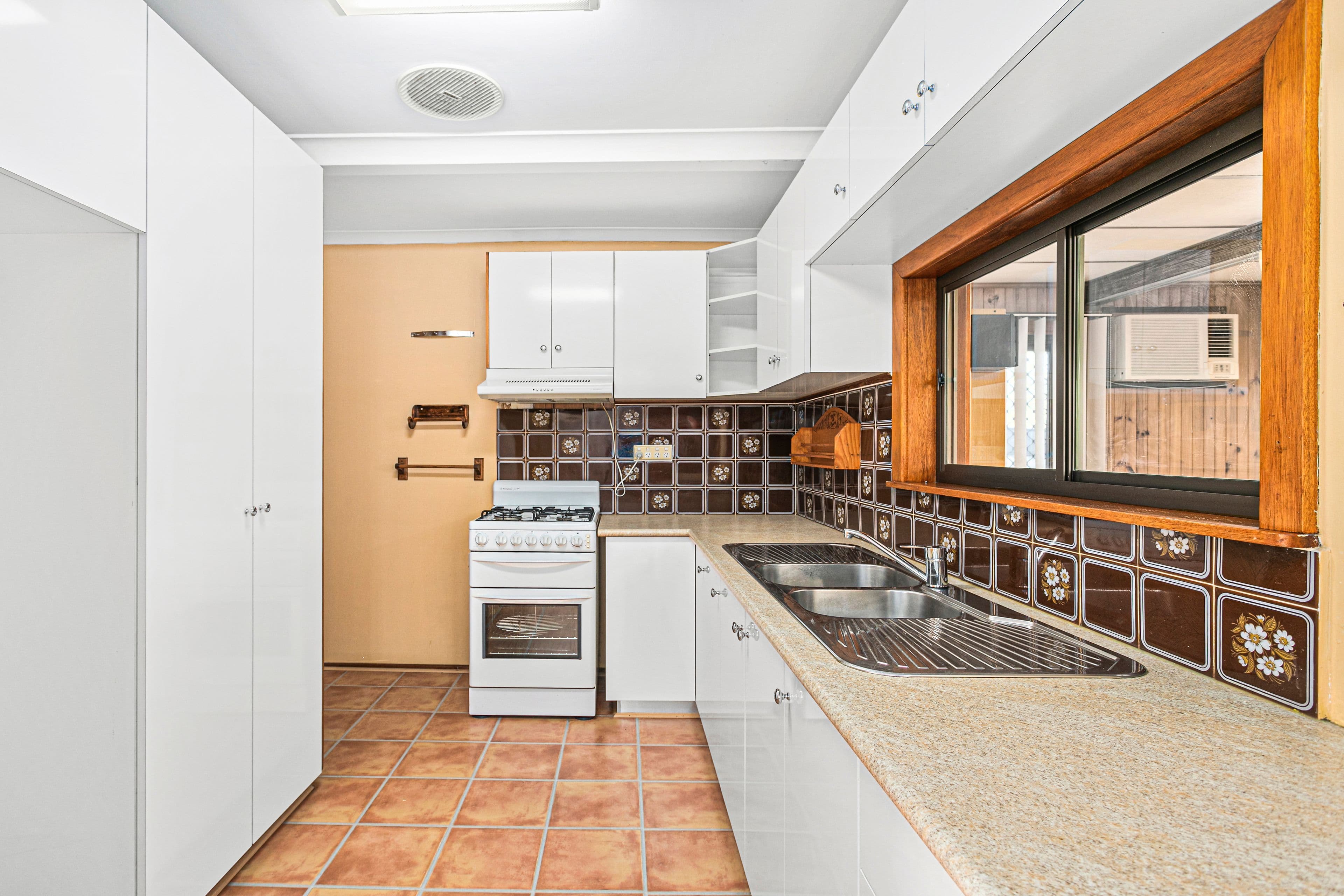 13 Cheshire Street, Berkeley NSW 2506, Berkeley - Thumbnail 3