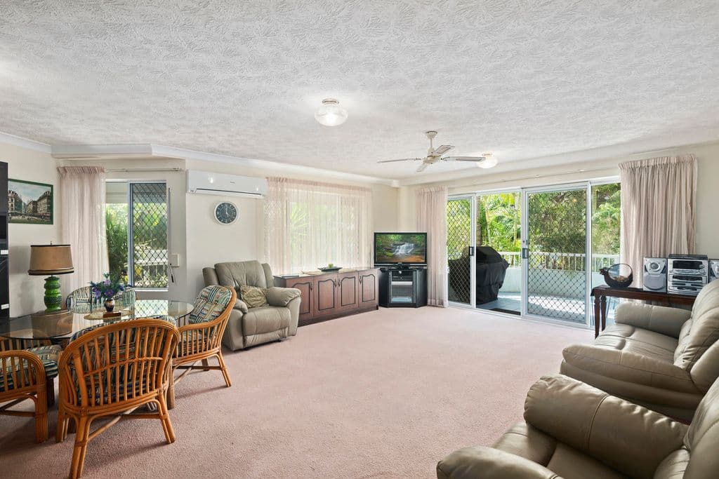 9 Saint Kilda Avenue, Broadbeach QLD 4218, Broadbeach - Thumbnail 2