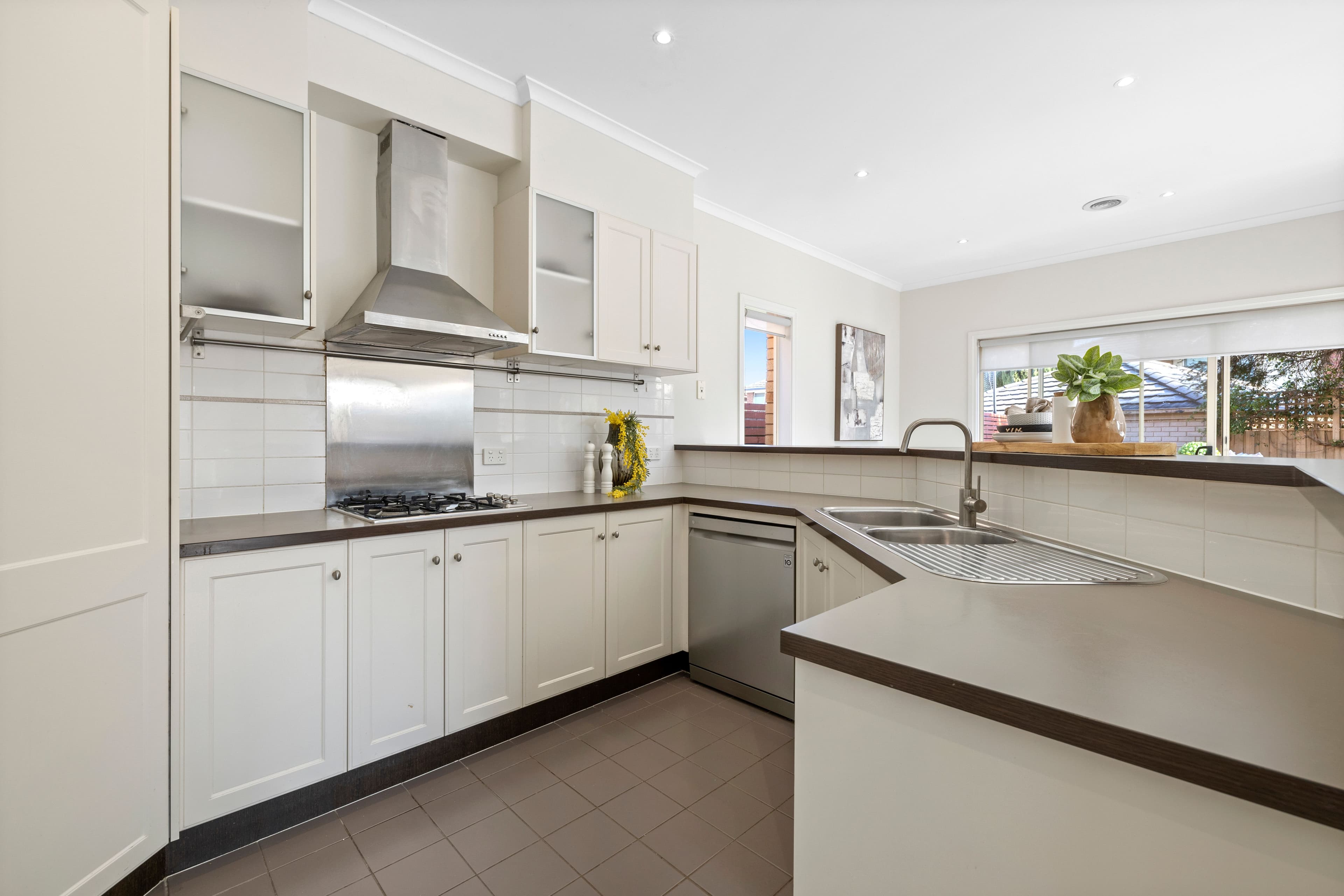 29 Baltusrol Circuit, Heatherton VIC 3202, Heatherton - Thumbnail 2
