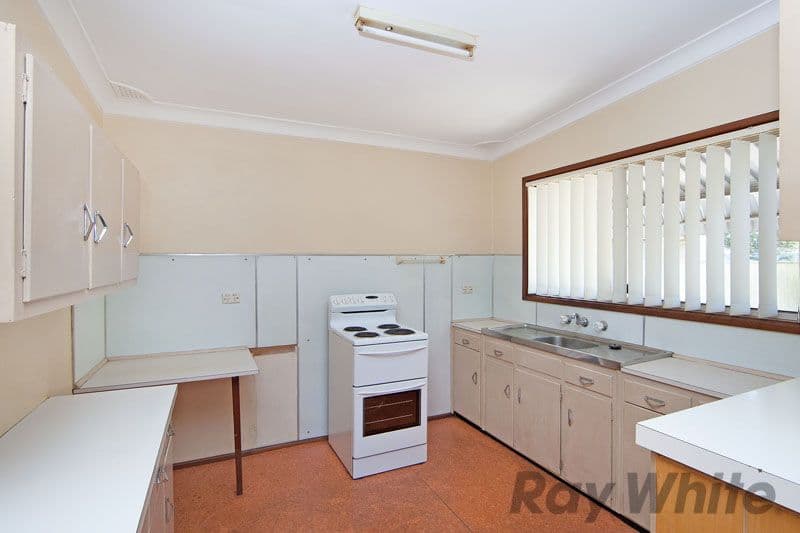 18 Parkside Drive, CHARMHAVEN NSW 2263, Charmhaven - Thumbnail 4