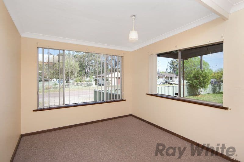 18 Parkside Drive, CHARMHAVEN NSW 2263, Charmhaven - Thumbnail 5