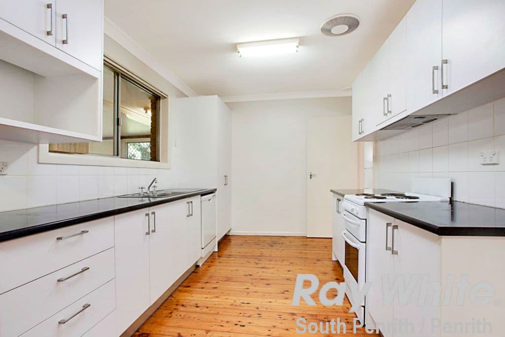 27 Matthews Street, Emu Heights - Thumbnail 3