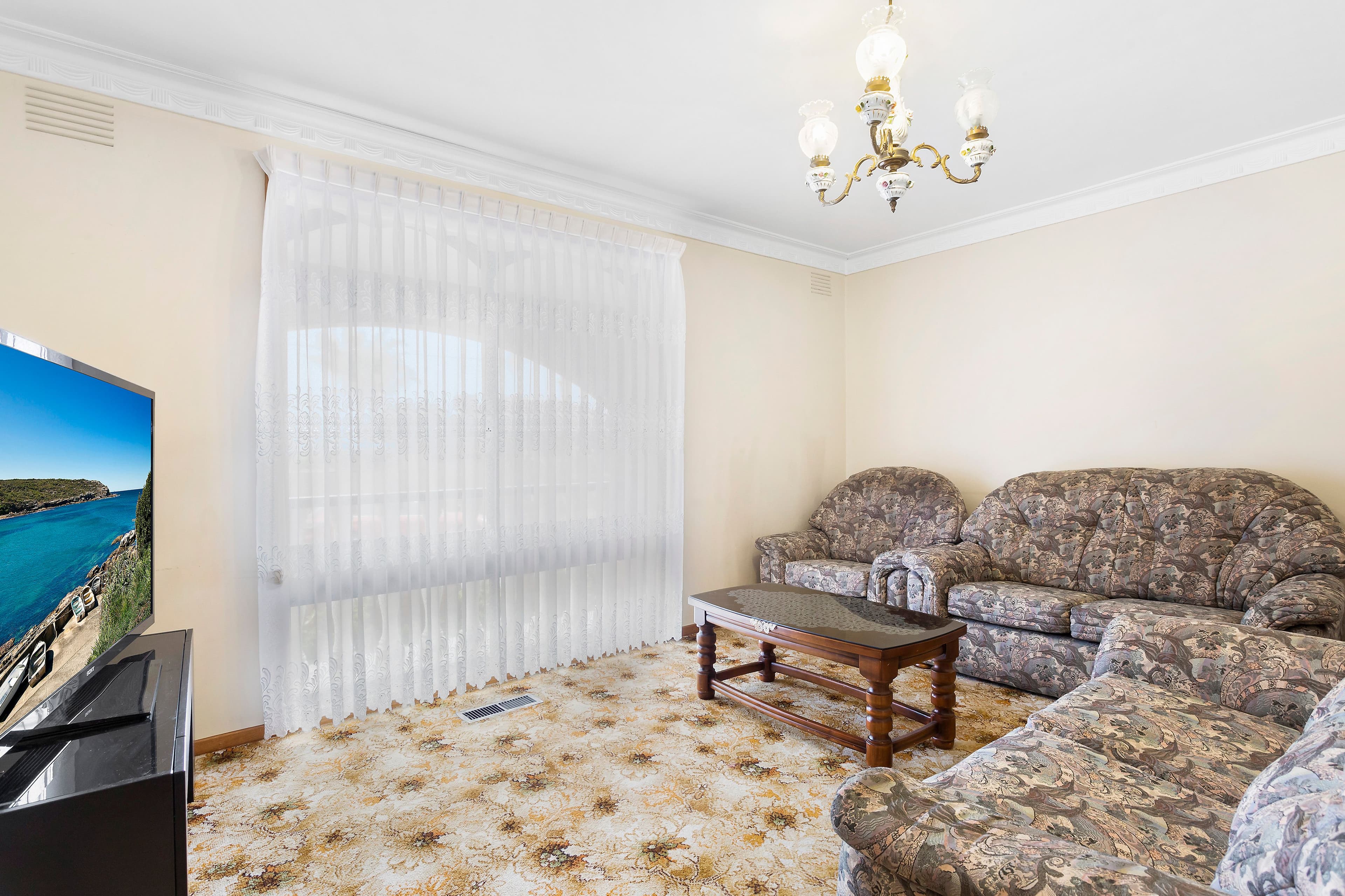83 Massey Avenue, Reservoir VIC 3073, Reservoir - Thumbnail 6