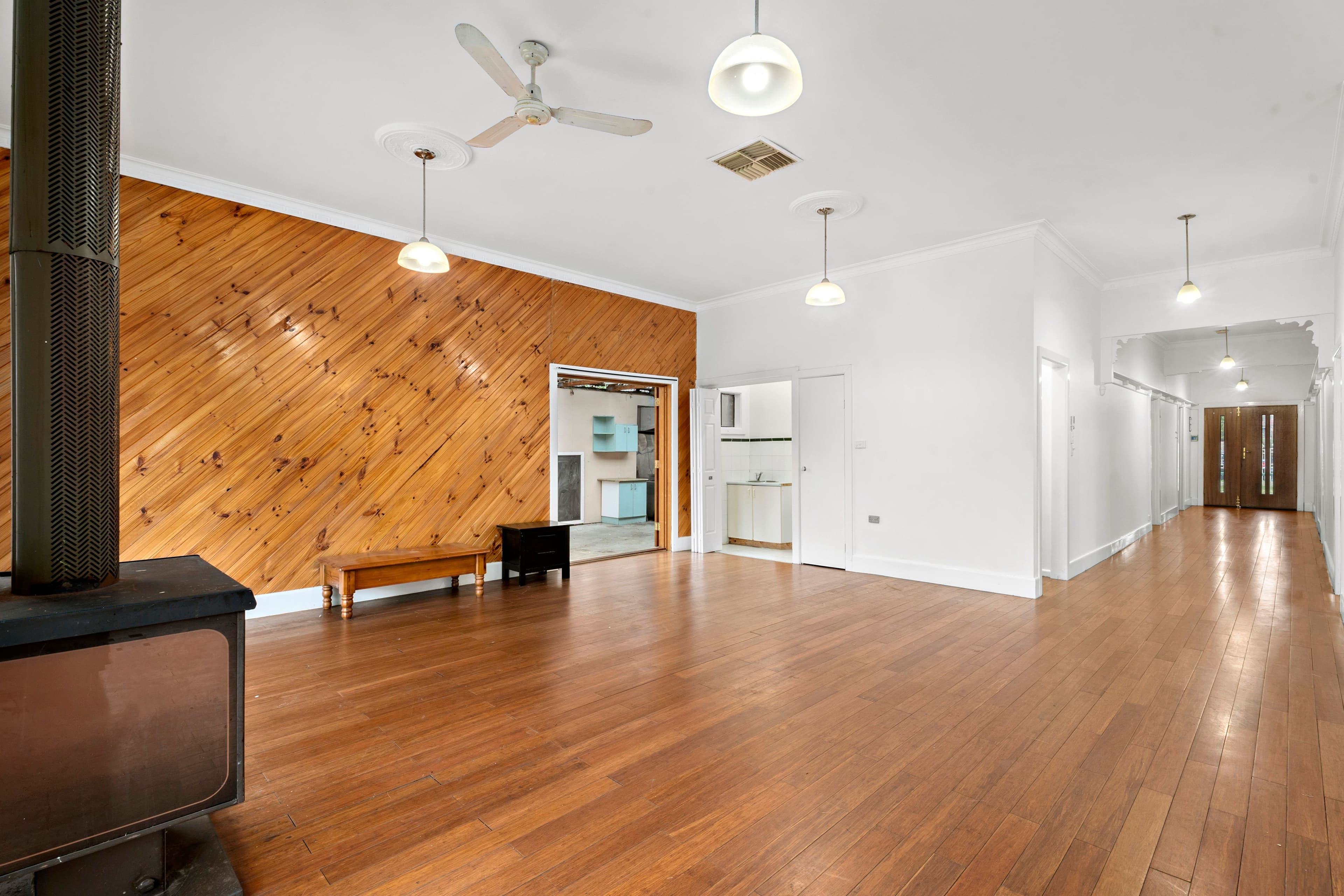 29 King Edward Avenue, Albion VIC 3020, Albion - Thumbnail 2