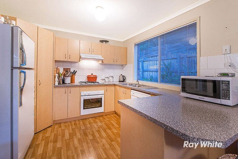 41 The Avenue, Narre Warren South VIC 3805, Narre Warren South - Thumbnail 2