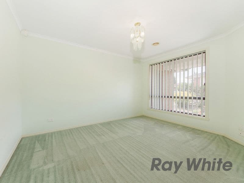 79 Moonstone Circuit, St Albans VIC 3021, St Albans - Thumbnail 5