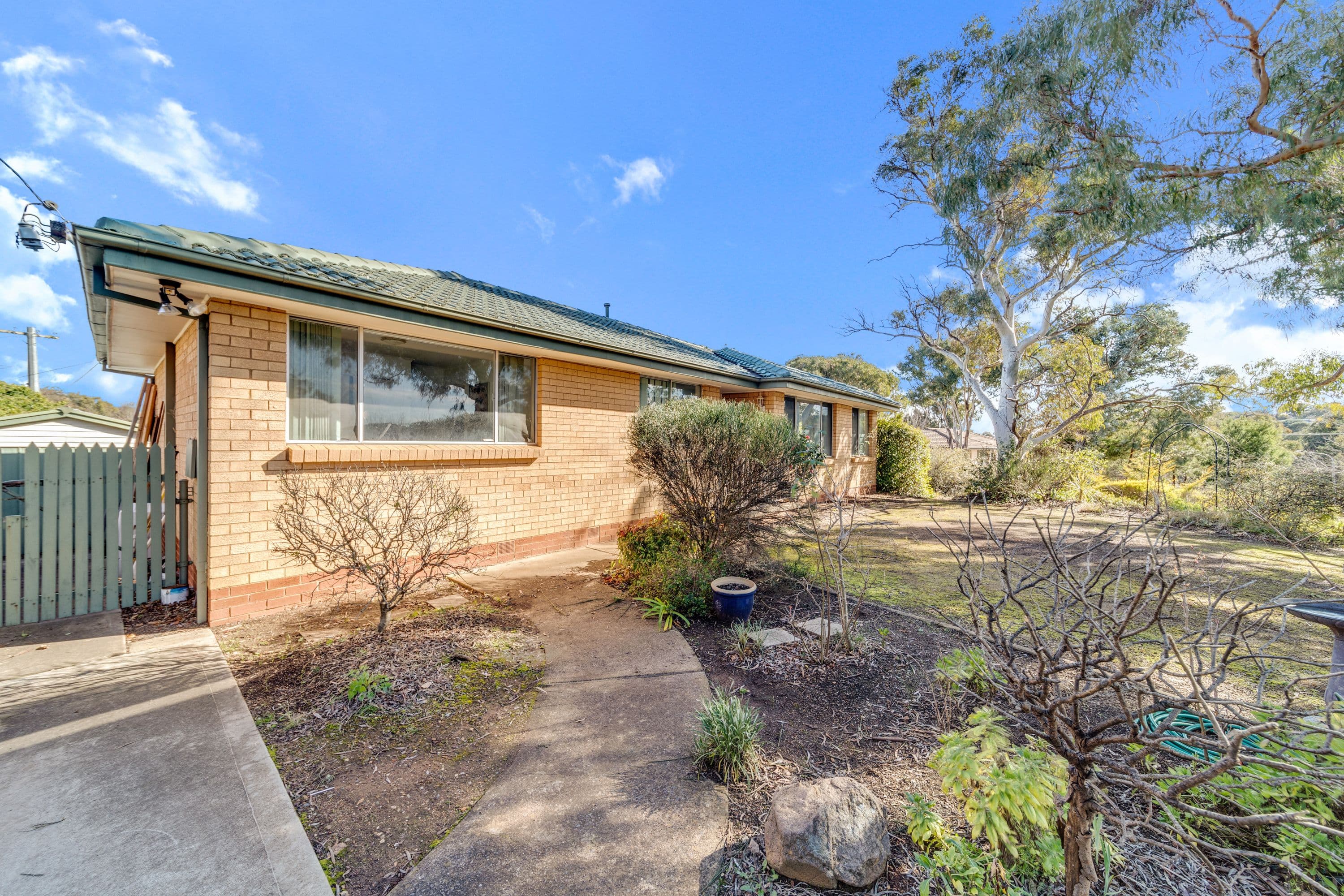 8 Brownless Street, Macgregor ACT 2615, Macgregor - Thumbnail 2