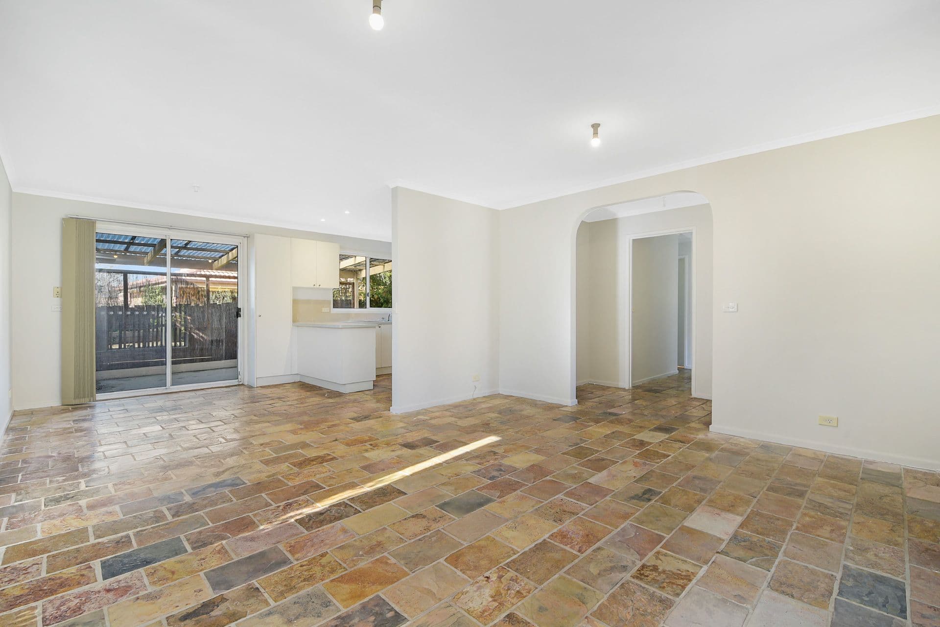 11 marson Crescent, Hallam VIC 3803, Hallam - Thumbnail 4