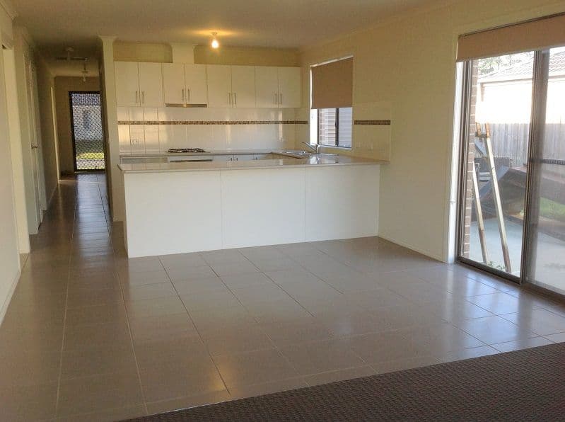 107 Melissa Way, PAKENHAM VIC 3810, Pakenham - Thumbnail 6