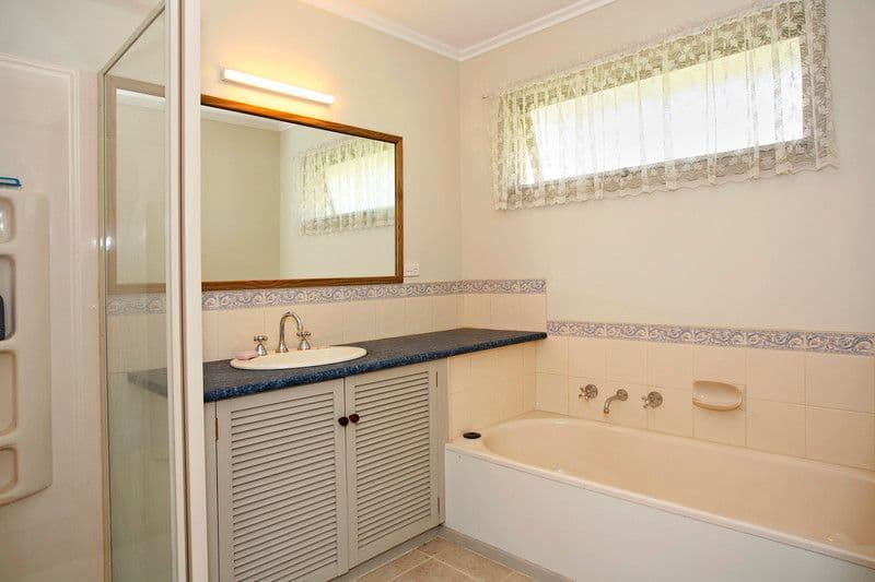 13 Ryong Street, GROVEDALE VIC 3216, Grovedale - Thumbnail 5